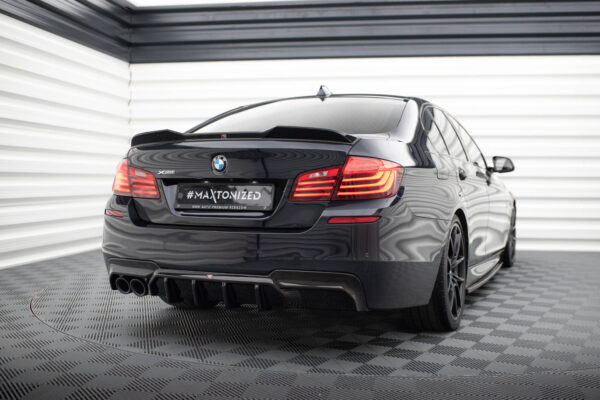 Πίσω Valance V.2 BMW 5 M-Pack F10 / F11 (Version with double exhaust on one side)