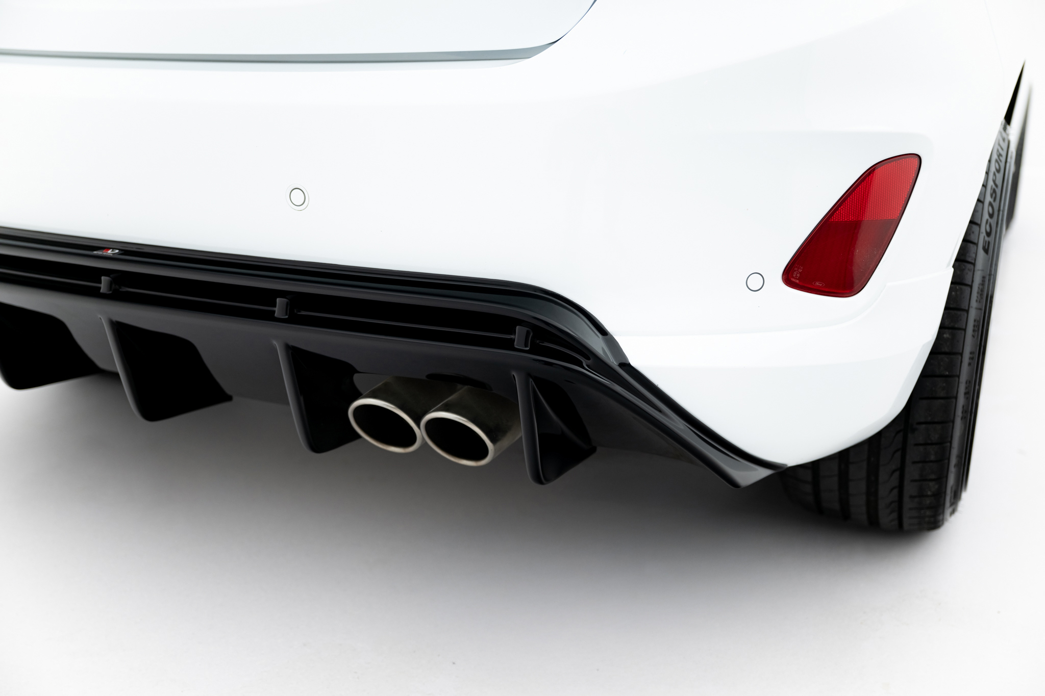 pol_po_Rear-Valance-V-2-Ford-FIesta-Mk8-ST-10061_4 pol_po_Rear-Valance-V-2-Ford-FIesta-Mk8-ST-10061_4
