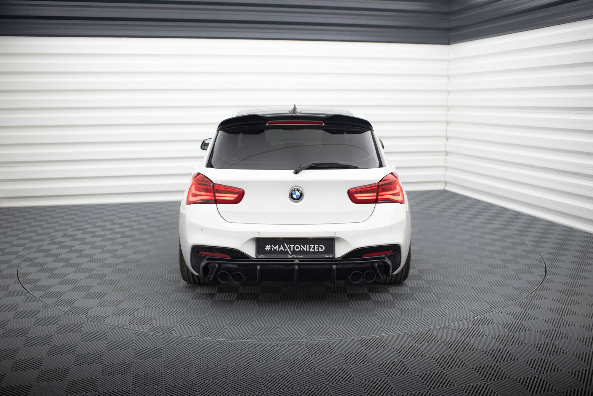pol_po_Rear-Valance-V-3-BMW-1-M-Pack-M140i-F20-Facelift-Version-with-dual-exhausts-on-both-sides-20842_2 pol_po_Rear-Valance-V-3-BMW-1-M-Pack-M140i-F20-Facelift-Version-with-dual-exhausts-on-both-sides-20842_2