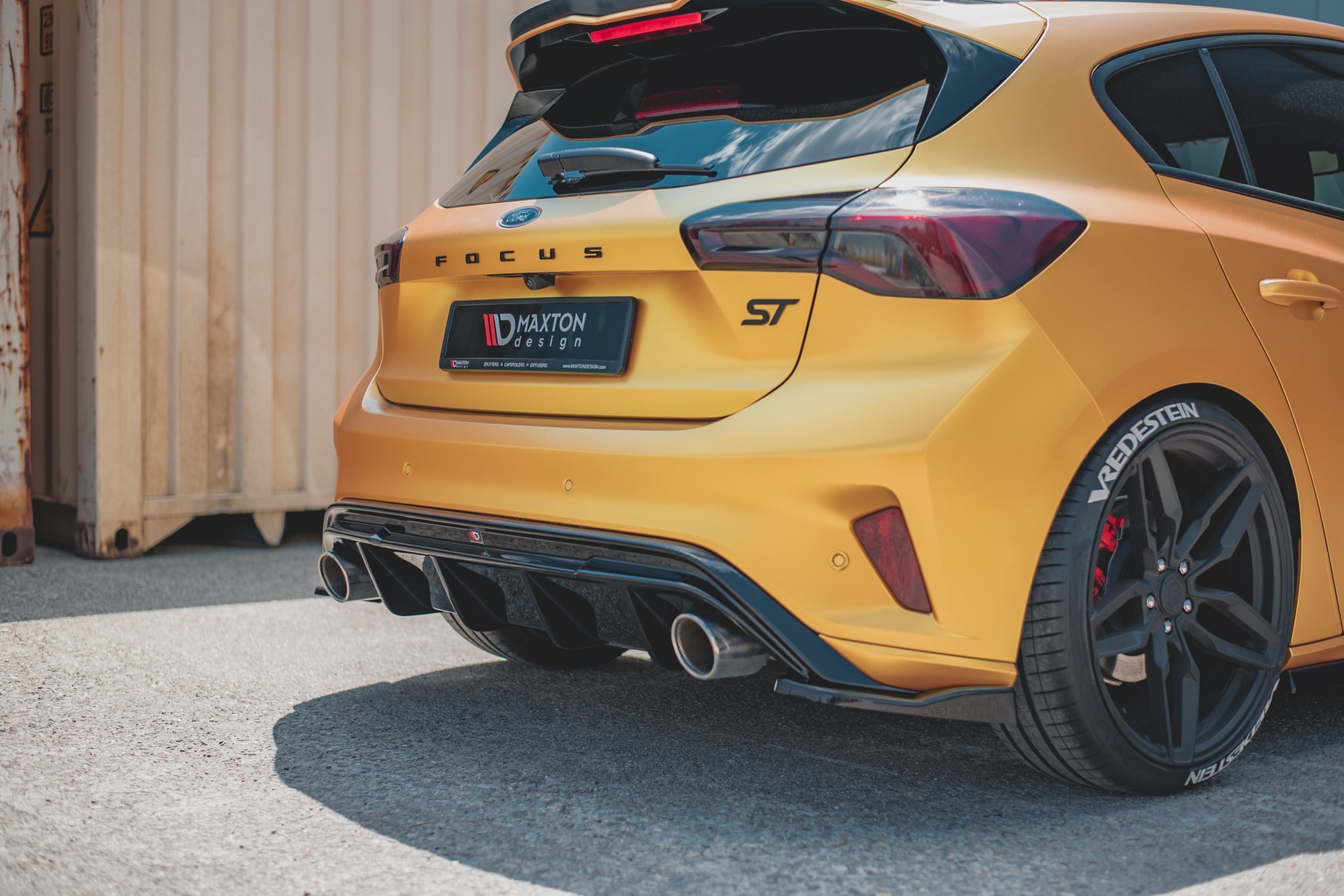 pol_po_Rear-Valance-V-3-Ford-Focus-Hatchback-ST-Mk4-10161_5 pol_po_Rear-Valance-V-3-Ford-Focus-Hatchback-ST-Mk4-10161_5