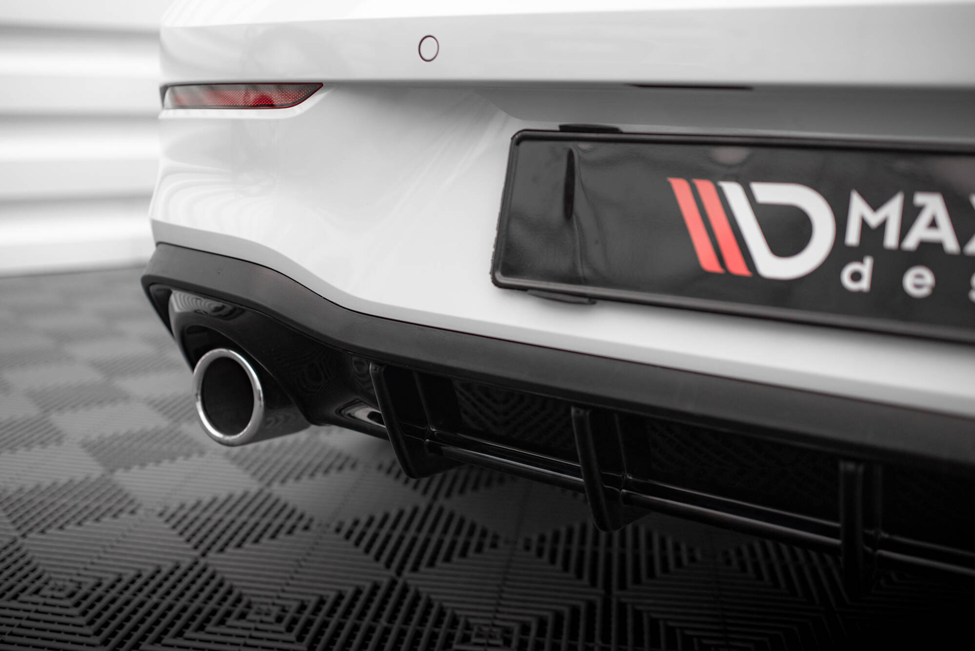 pol_po_Rear-Valance-V-3-Volkswagen-Golf-GTI-Mk8-20418_3 pol_po_Rear-Valance-V-3-Volkswagen-Golf-GTI-Mk8-20418_3