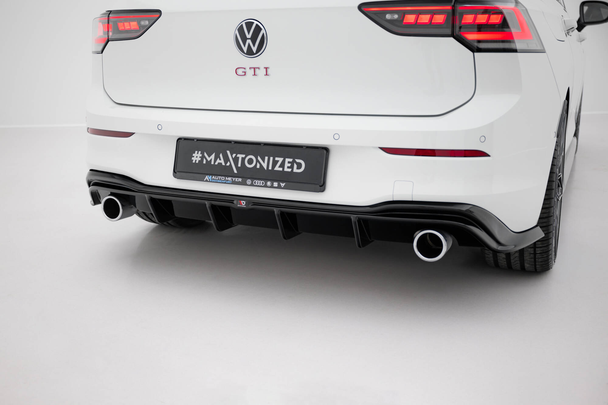 pol_po_Rear-Valance-V-4-Volkswagen-Golf-GTI-Mk8-16795_10 pol_po_Rear-Valance-V-4-Volkswagen-Golf-GTI-Mk8-16795_10