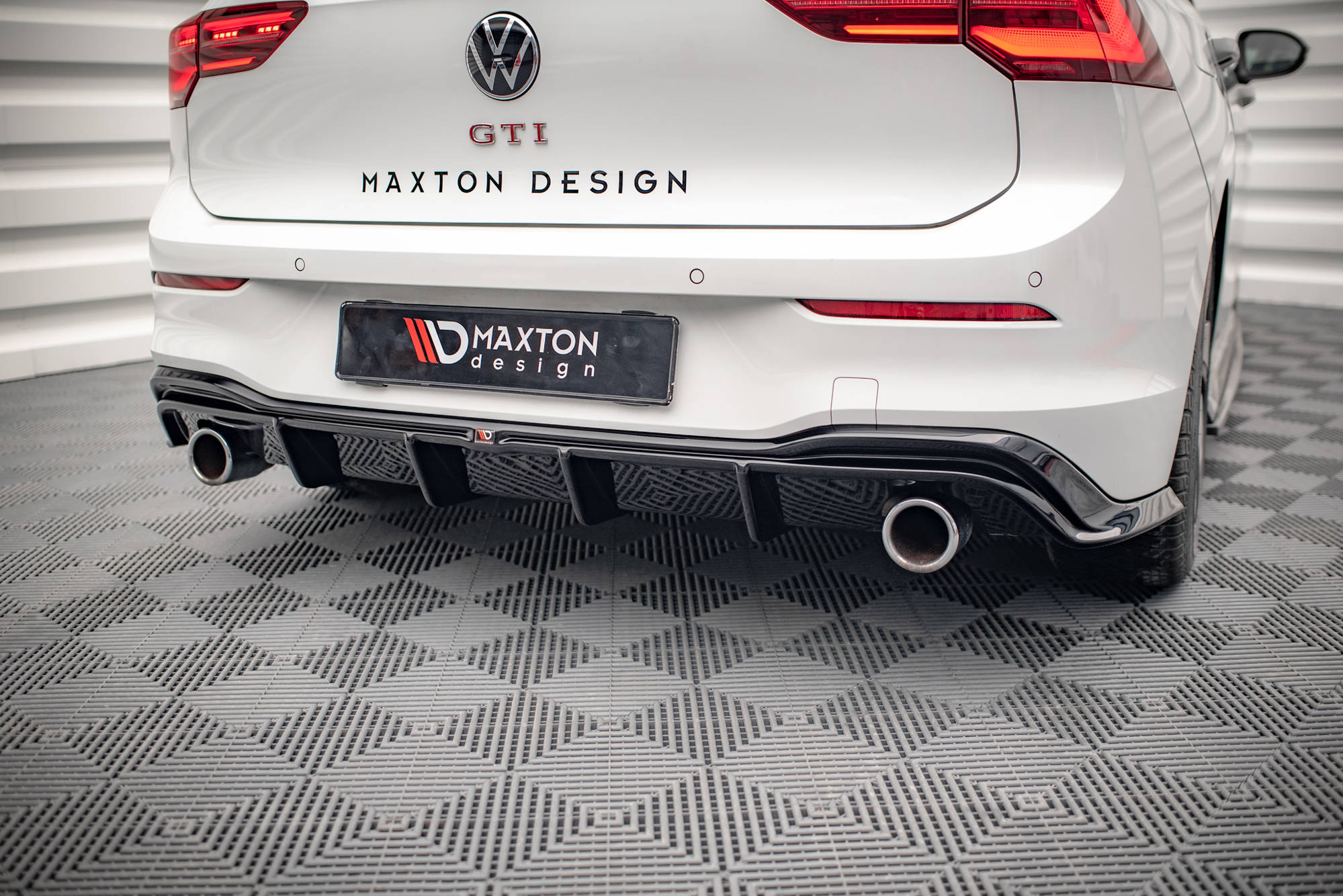 pol_po_Rear-Valance-V-4-Volkswagen-Golf-GTI-Mk8-16795_6 pol_po_Rear-Valance-V-4-Volkswagen-Golf-GTI-Mk8-16795_6