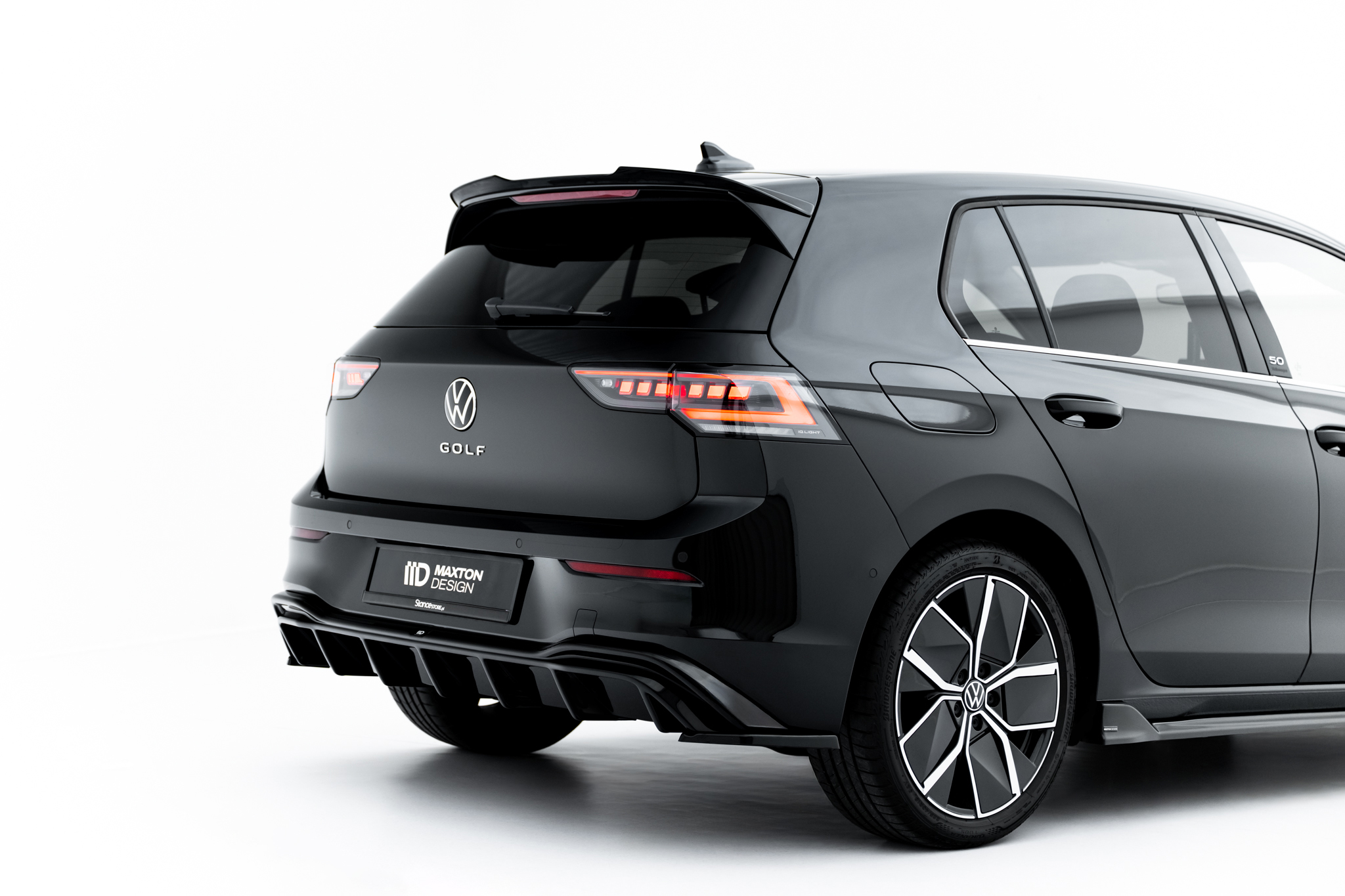 pol_po_Rear-Valance-Volkswagen-Golf-Mk8-Facelift-23276_7 pol_po_Rear-Valance-Volkswagen-Golf-Mk8-Facelift-23276_7