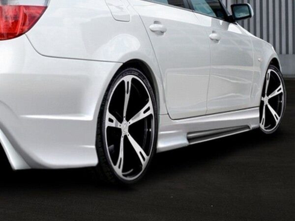 SIDE SKIRTS BMW 5 E60 / E61 < GENERATION V > BMW Seria 5 E60- E61