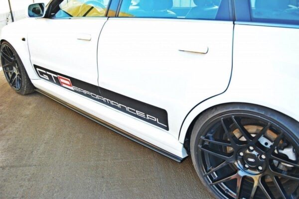Μαρσπιέ AUDI RS4 B5 Audi RS4 B5