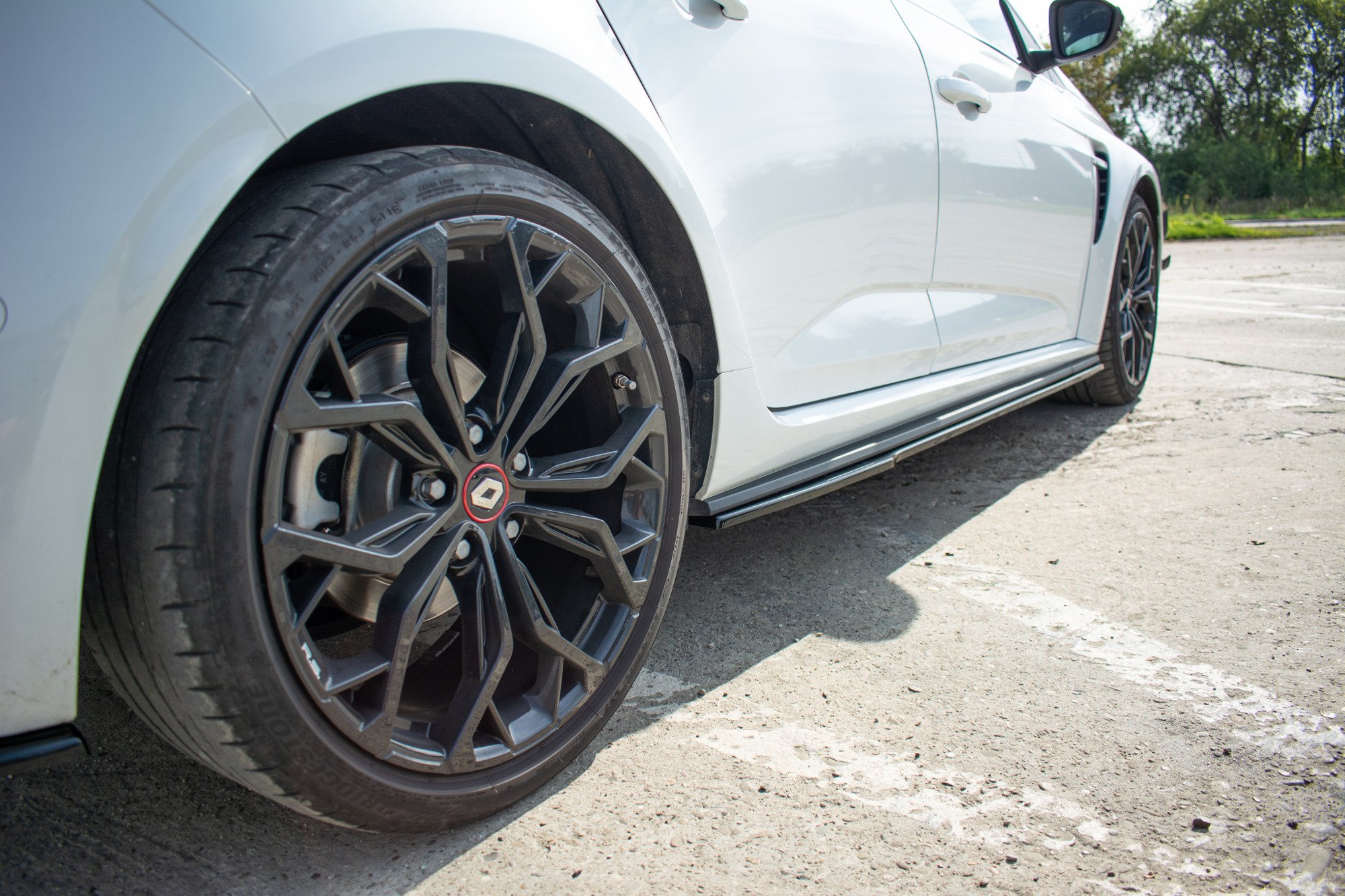pol_po_SIDE-SKIRTS-DIFFUSERS-Renault-Megane-IV-RS-8545_4 pol_po_SIDE-SKIRTS-DIFFUSERS-Renault-Megane-IV-RS-8545_4