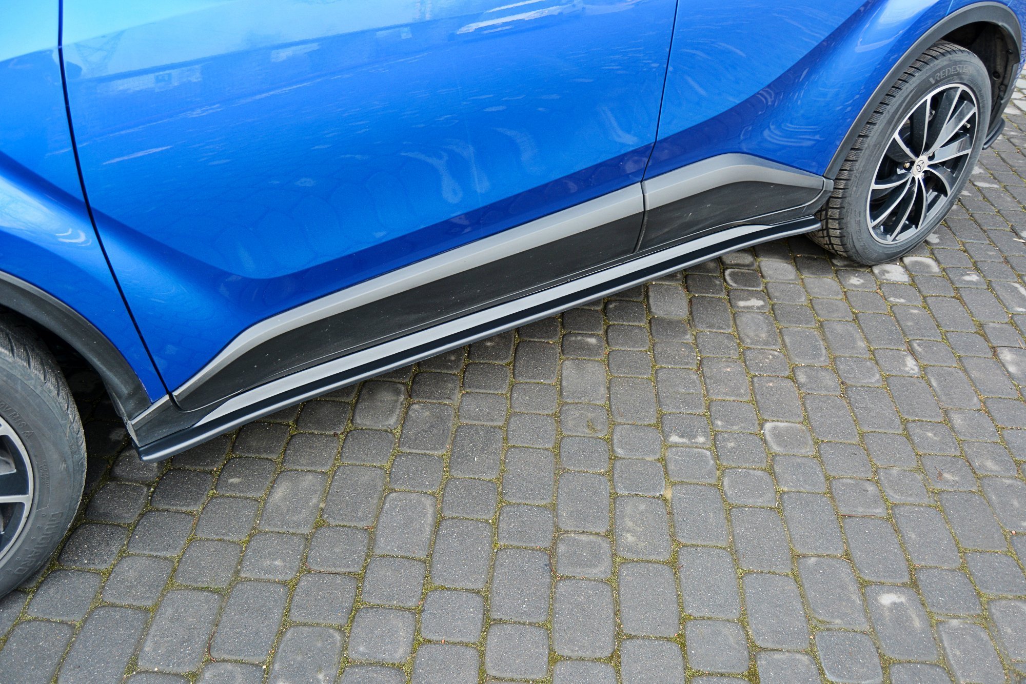 pol_po_SIDE-SKIRTS-DIFFUSERS-TOYOTA-C-HR-6924_2 pol_po_SIDE-SKIRTS-DIFFUSERS-TOYOTA-C-HR-6924_2