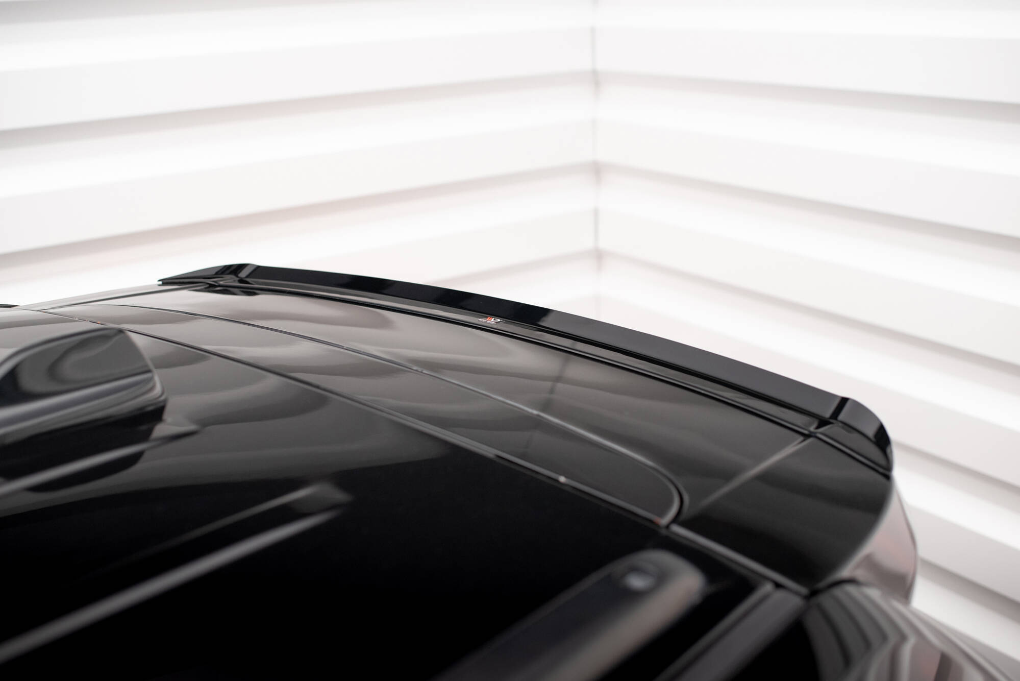 pol_po_SPOILER-CAP-Jeep-Grand-Cherokee-WK2-Summit-FACELIFT-1234_4 pol_po_SPOILER-CAP-Jeep-Grand-Cherokee-WK2-Summit-FACELIFT-1234_4