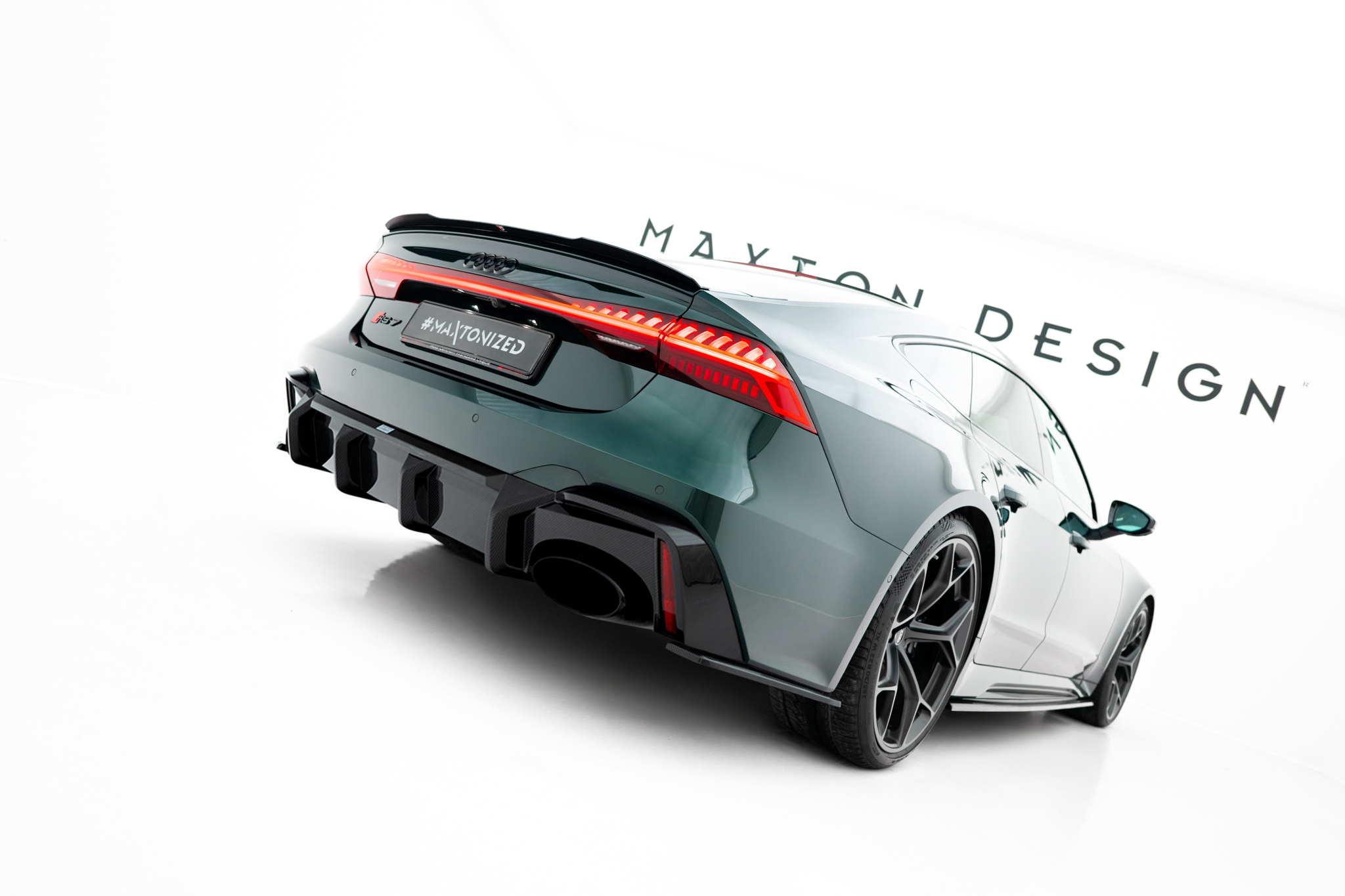 pol_po_Set-of-Prepreg-Carbon-Fiber-Splitters-Audi-RS7-C8-22723_11 pol_po_Set-of-Prepreg-Carbon-Fiber-Splitters-Audi-RS7-C8-22723_11