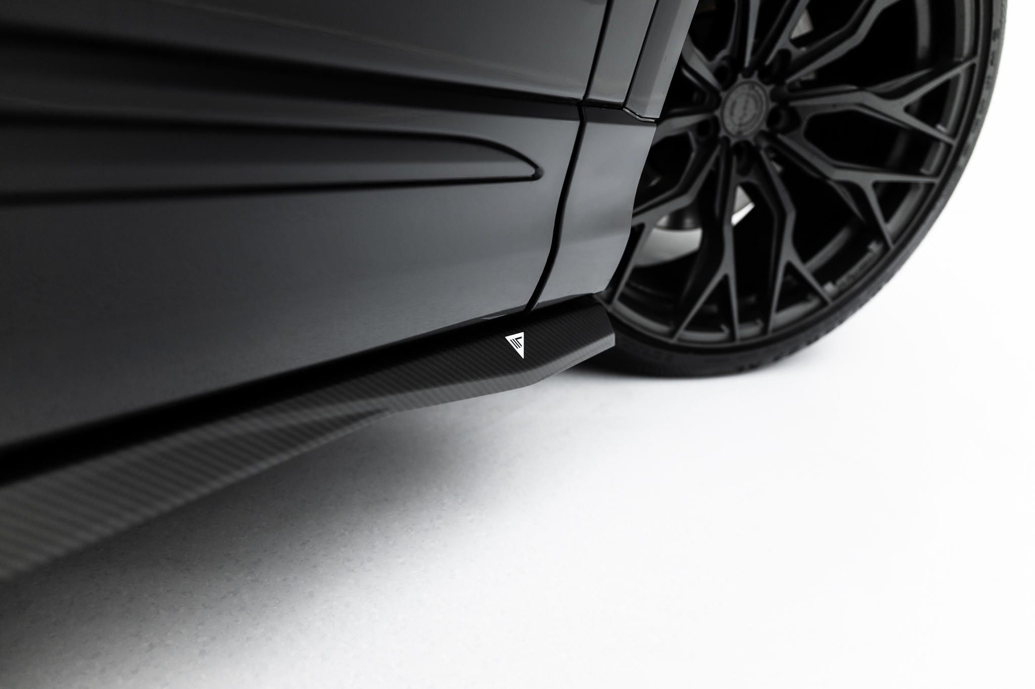 pol_po_Set-of-Prepreg-Carbon-Splitters-Audi-Q8-S-Line-Mk1-Facelift-23500_2 pol_po_Set-of-Prepreg-Carbon-Splitters-Audi-Q8-S-Line-Mk1-Facelift-23500_2