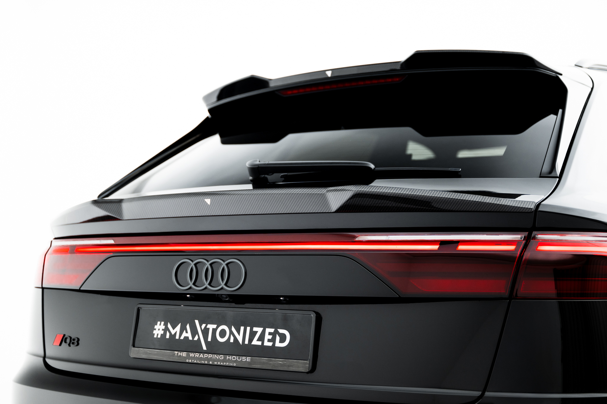 pol_po_Set-of-Prepreg-Carbon-Splitters-Audi-Q8-S-Line-Mk1-Facelift-23500_24 pol_po_Set-of-Prepreg-Carbon-Splitters-Audi-Q8-S-Line-Mk1-Facelift-23500_24