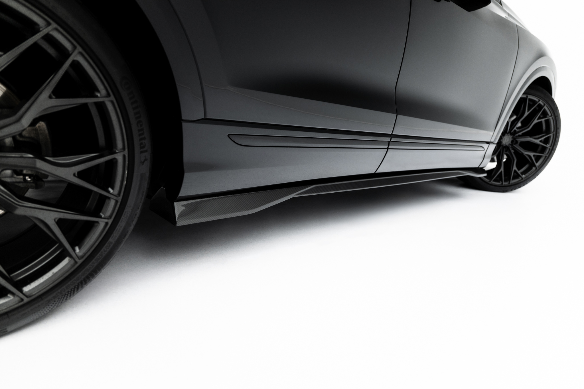 pol_po_Set-of-Prepreg-Carbon-Splitters-Audi-Q8-S-Line-Mk1-Facelift-23500_30 pol_po_Set-of-Prepreg-Carbon-Splitters-Audi-Q8-S-Line-Mk1-Facelift-23500_30