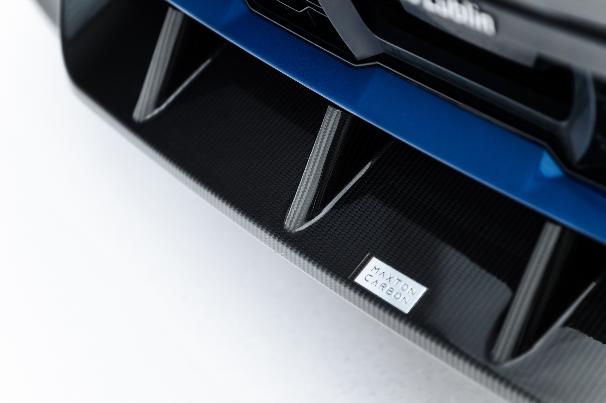 pol_po_Set-of-Prepreg-Carbon-Splitters-BMW-X7-M-Pack-G07-23513_44 pol_po_Set-of-Prepreg-Carbon-Splitters-BMW-X7-M-Pack-G07-23513_44