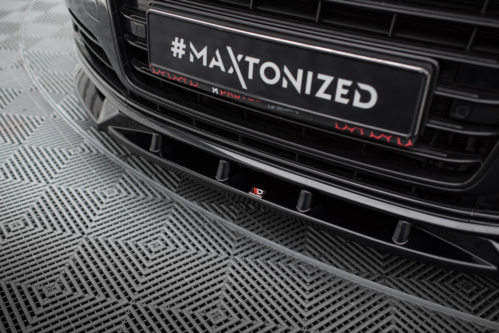 pol_po_Set-of-Splitters-Audi-A8-Long-D4-Facelift-21262_3 pol_po_Set-of-Splitters-Audi-A8-Long-D4-Facelift-21262_3