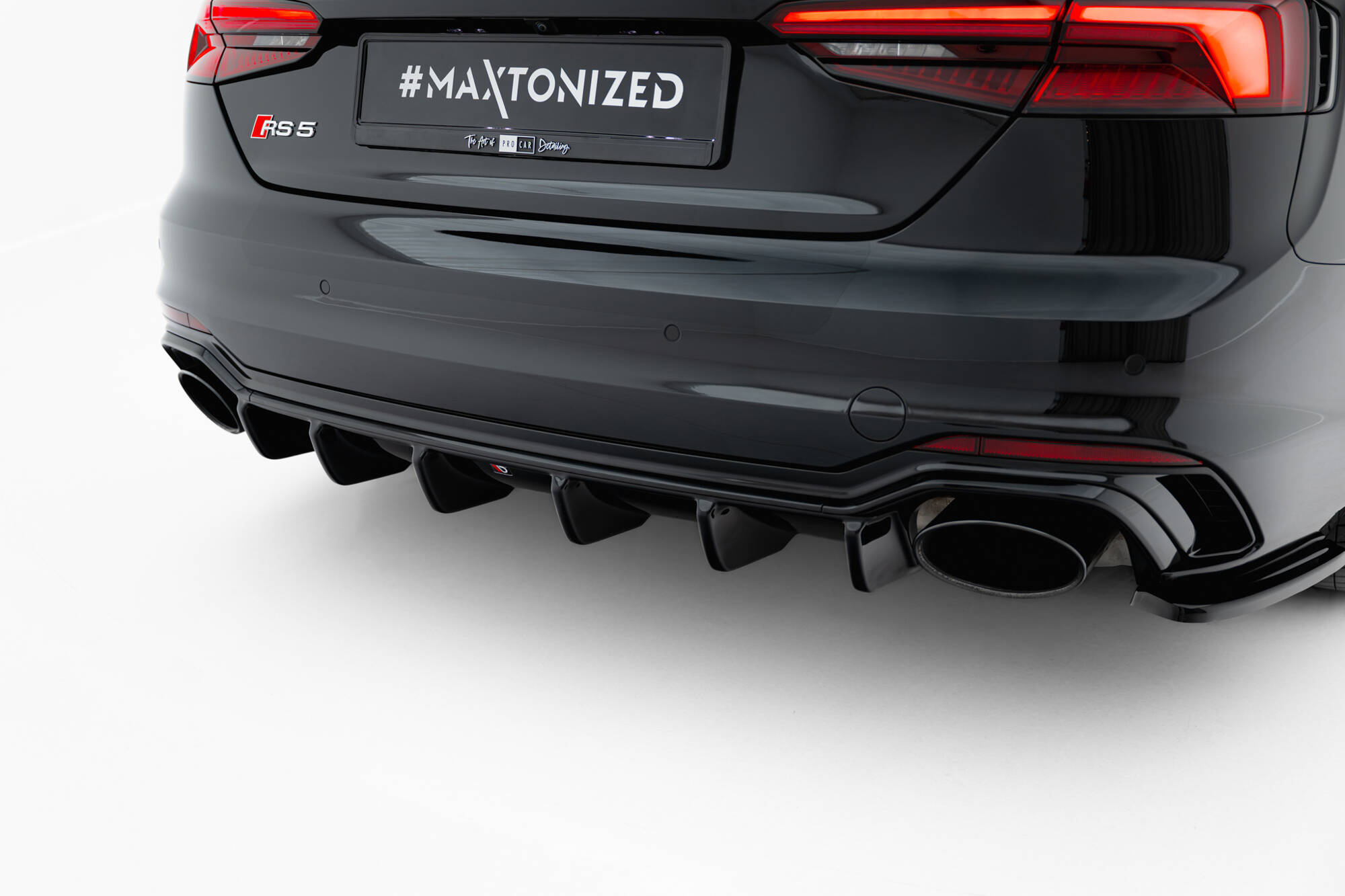 pol_po_Set-of-Splitters-Audi-RS5-Sportback-F5-22136_19 pol_po_Set-of-Splitters-Audi-RS5-Sportback-F5-22136_19