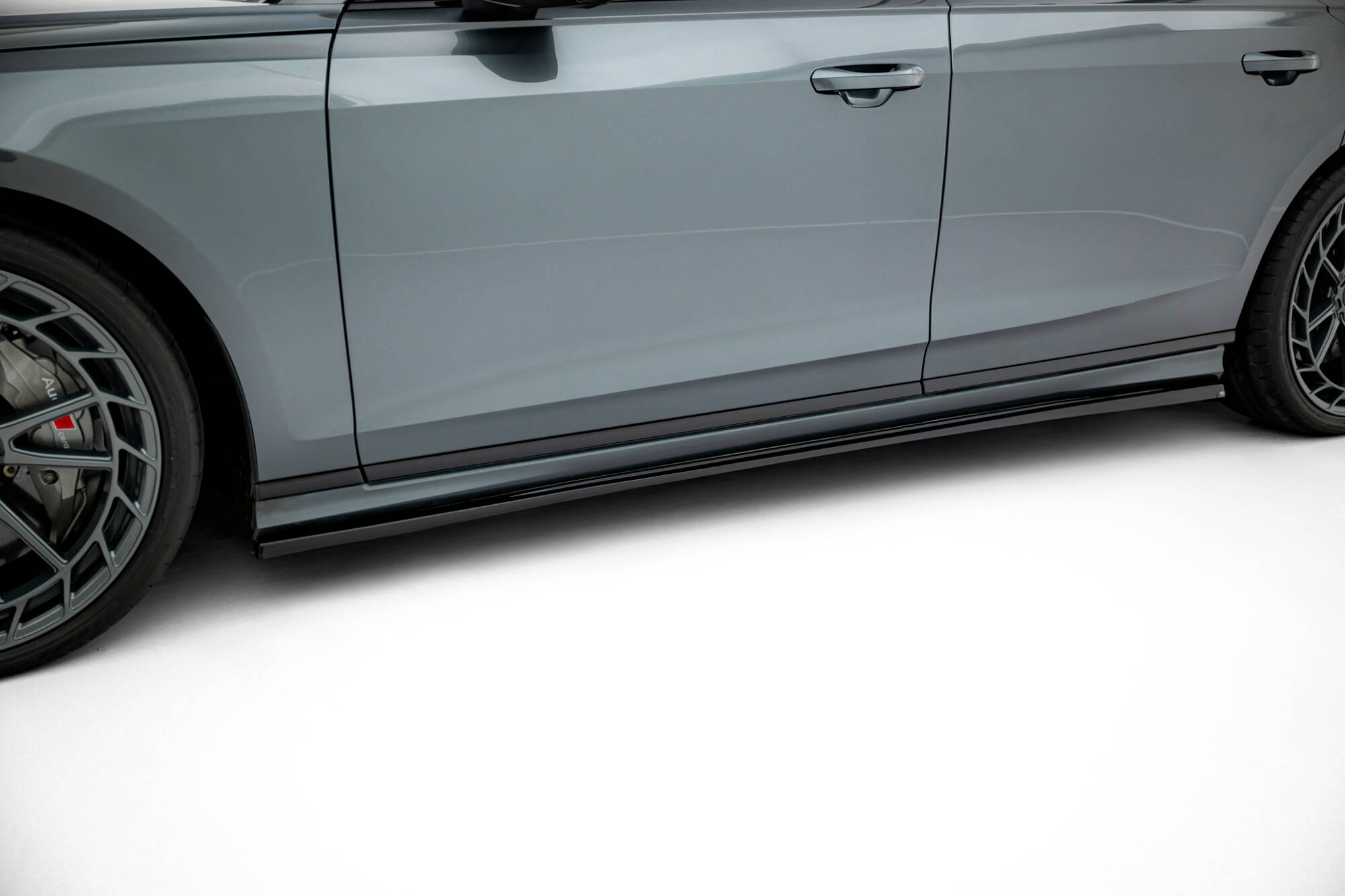 pol_po_Set-of-Splitters-Audi-S8-D5-Facelift-22231_12 pol_po_Set-of-Splitters-Audi-S8-D5-Facelift-22231_12