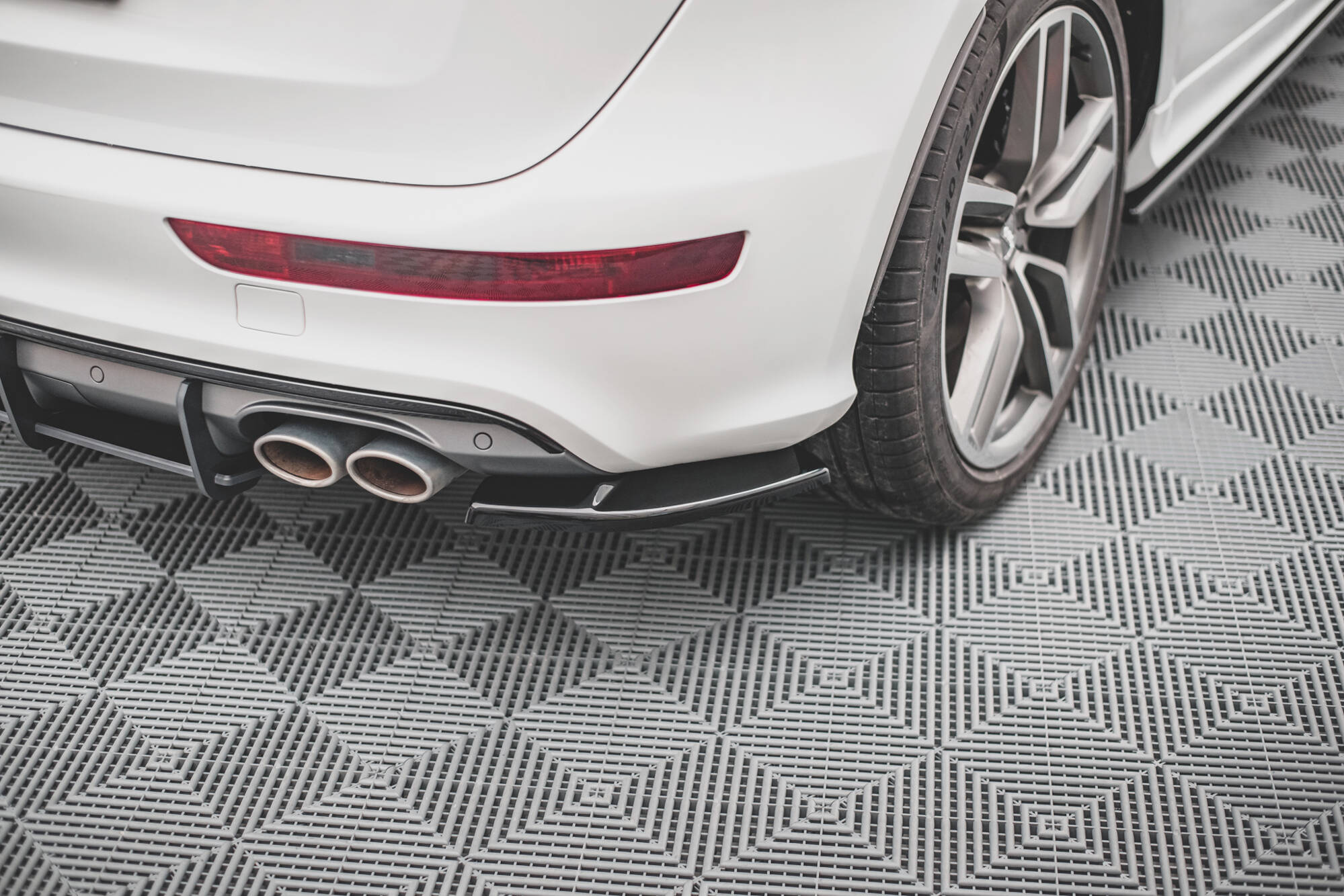 pol_po_Set-of-Splitters-Audi-SQ5-Mk1-22278_10 pol_po_Set-of-Splitters-Audi-SQ5-Mk1-22278_10