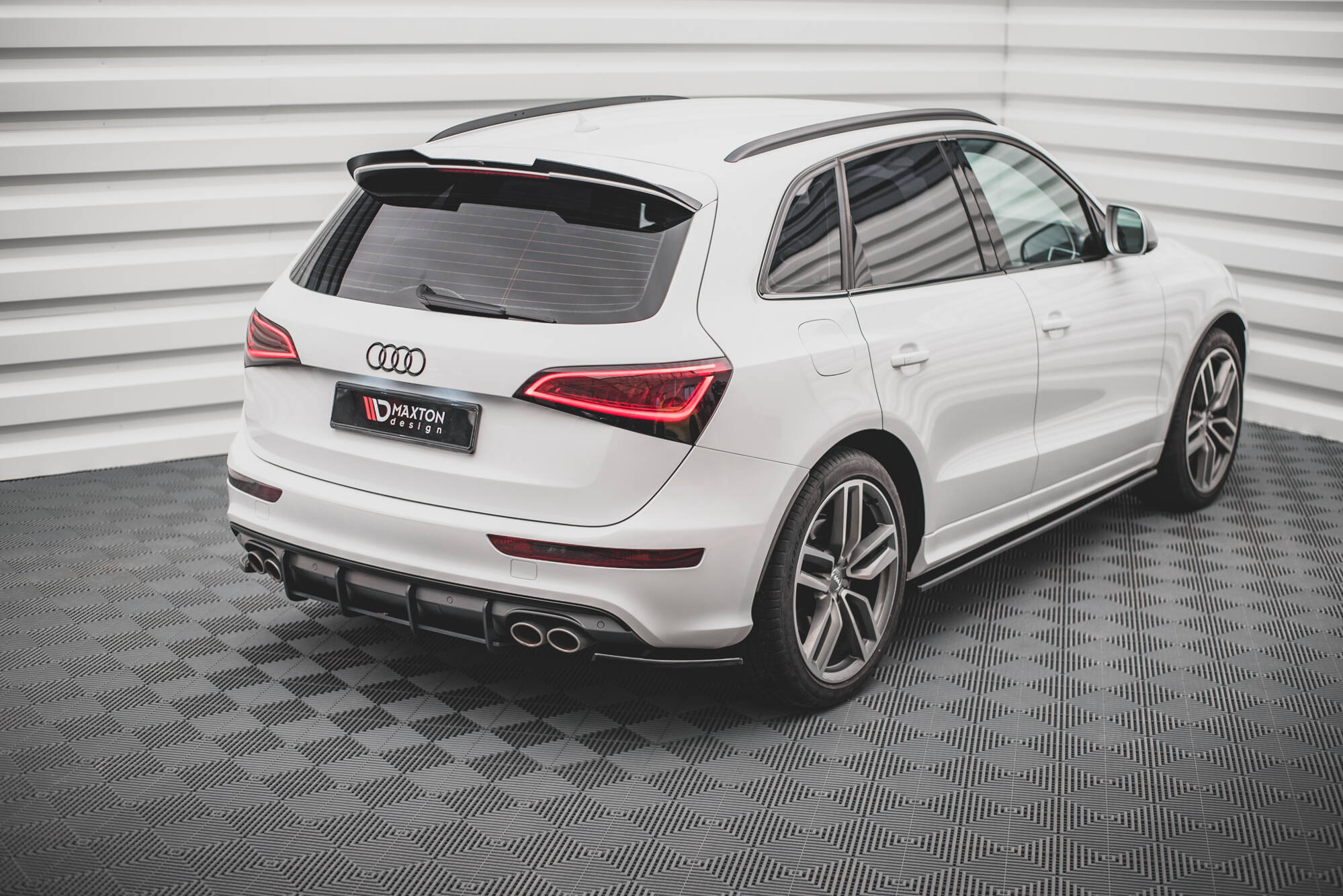 pol_po_Set-of-Splitters-Audi-SQ5-Mk1-22278_14 pol_po_Set-of-Splitters-Audi-SQ5-Mk1-22278_14