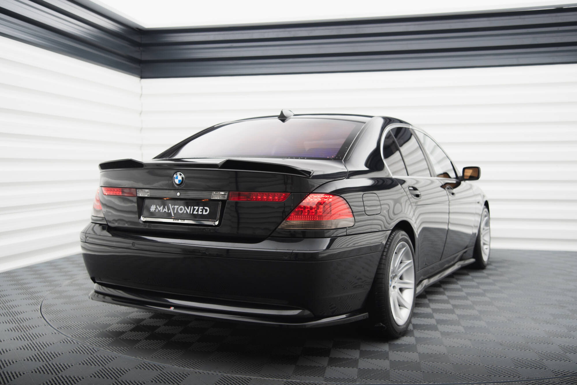 pol_po_Set-of-Splitters-BMW-7-E65-21333_17 pol_po_Set-of-Splitters-BMW-7-E65-21333_17