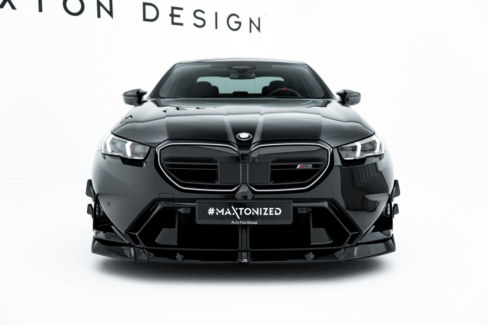pol_po_Set-of-Splitters-BMW-M5-Sedan-G90-22755_28 pol_po_Set-of-Splitters-BMW-M5-Sedan-G90-22755_28