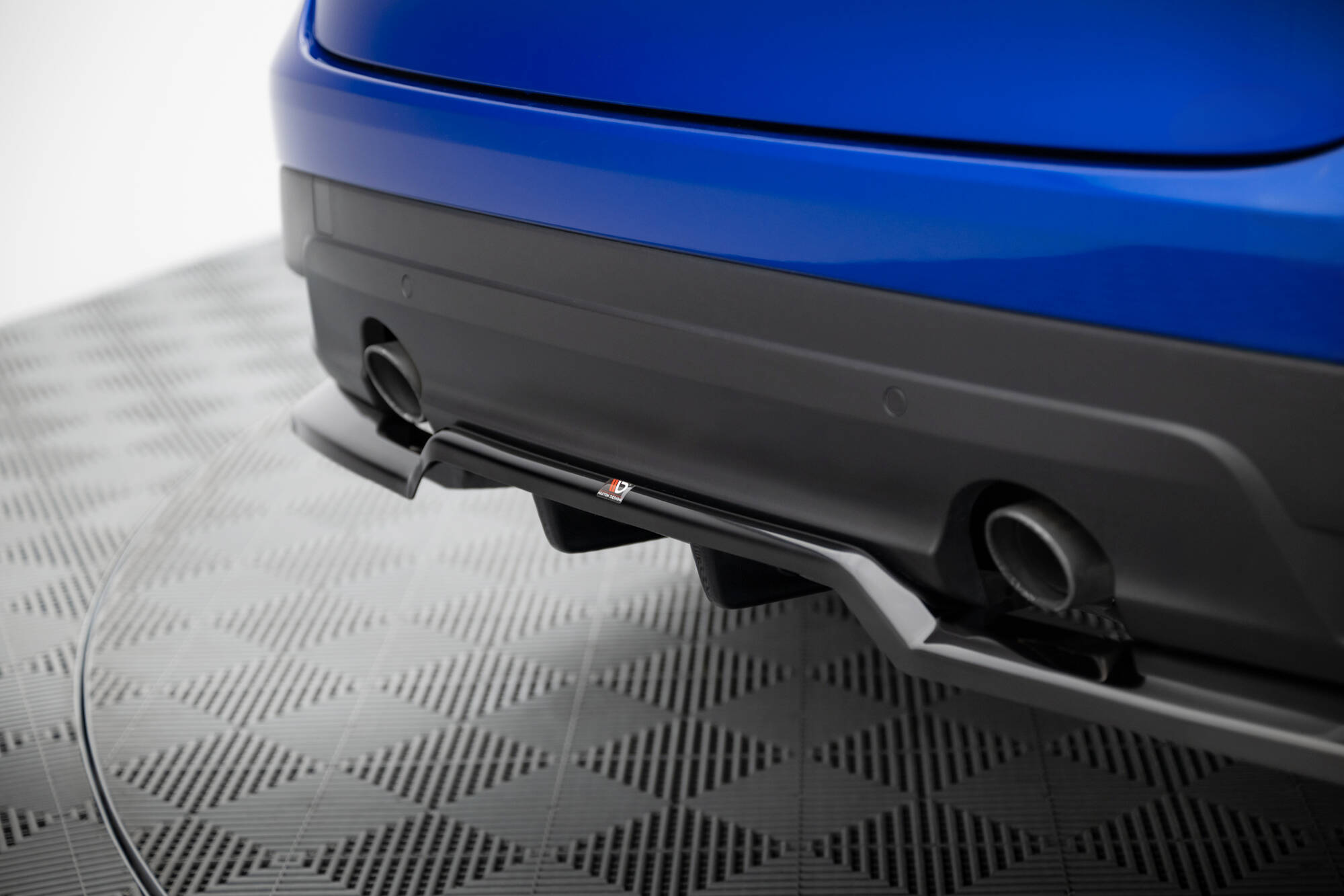 pol_po_Set-of-Splitters-Jaguar-F-Pace-R-Sport-Mk1-21330_10 pol_po_Set-of-Splitters-Jaguar-F-Pace-R-Sport-Mk1-21330_10