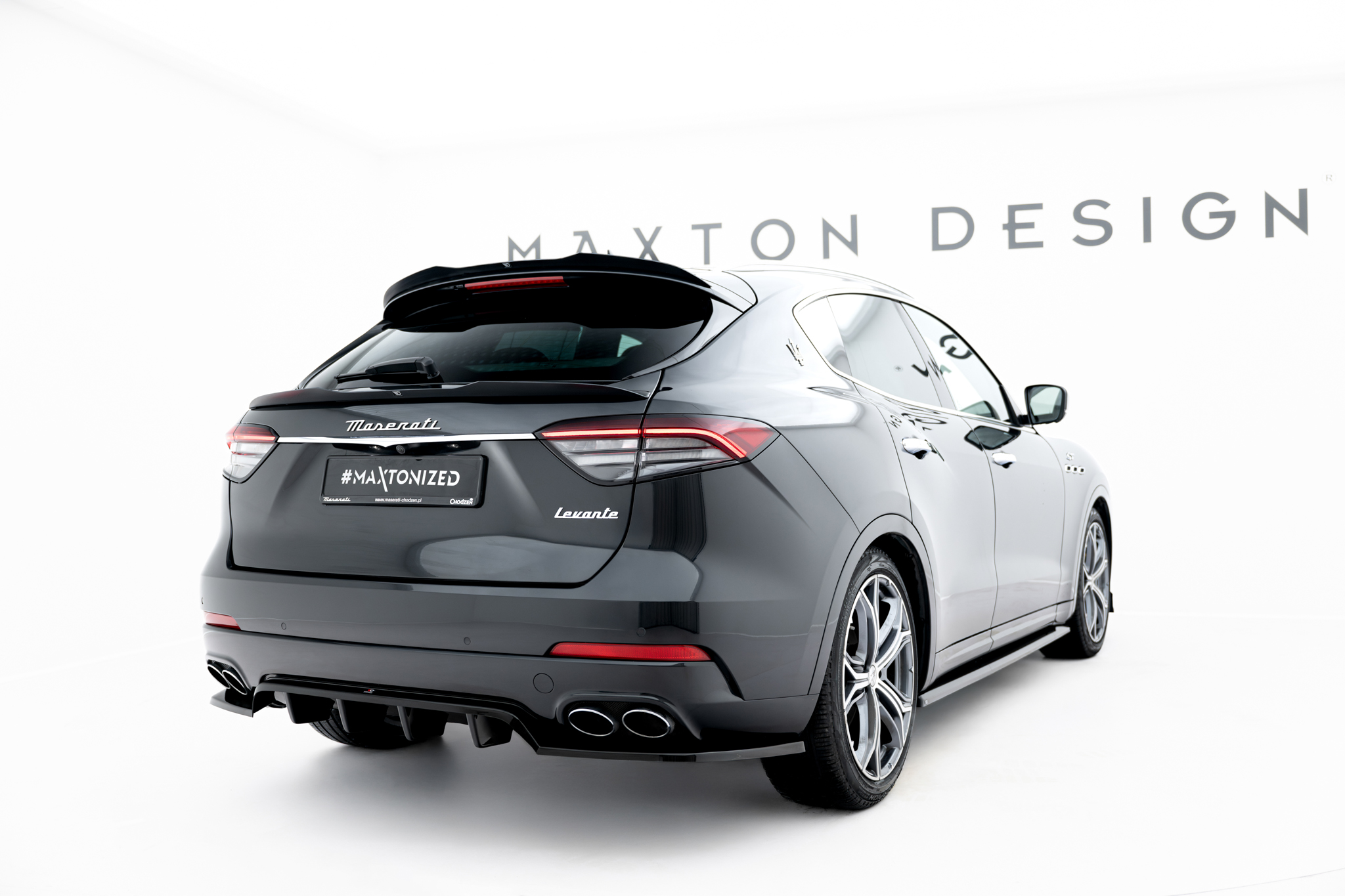 pol_po_Set-of-Splitters-Maserati-Levante-GT-Mk1-Facelift-23059_1 pol_po_Set-of-Splitters-Maserati-Levante-GT-Mk1-Facelift-23059_1