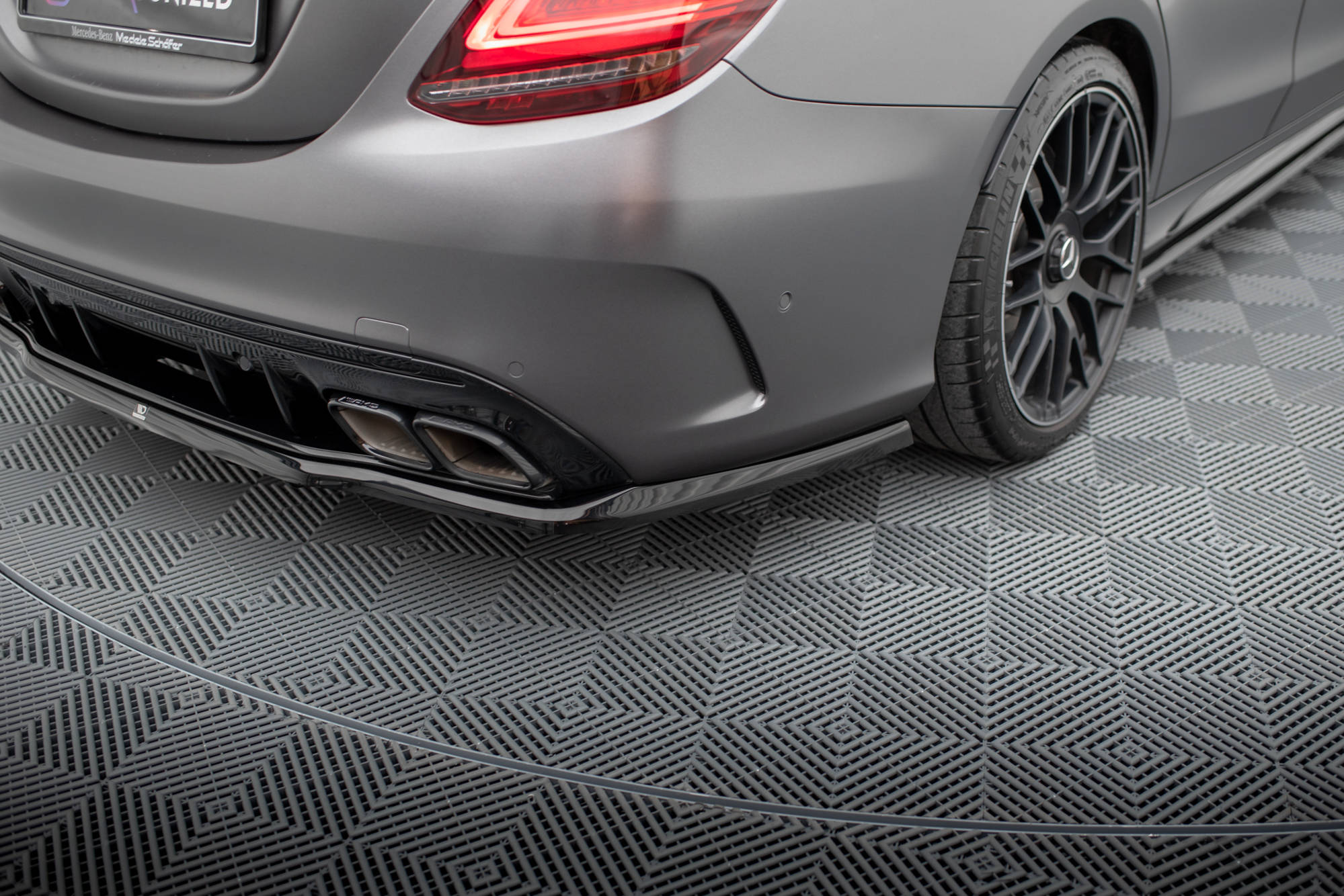 pol_po_Set-of-Splitters-Mercedes-AMG-C63-Sedan-Estate-W205-Facelift-21413_11 pol_po_Set-of-Splitters-Mercedes-AMG-C63-Sedan-Estate-W205-Facelift-21413_11