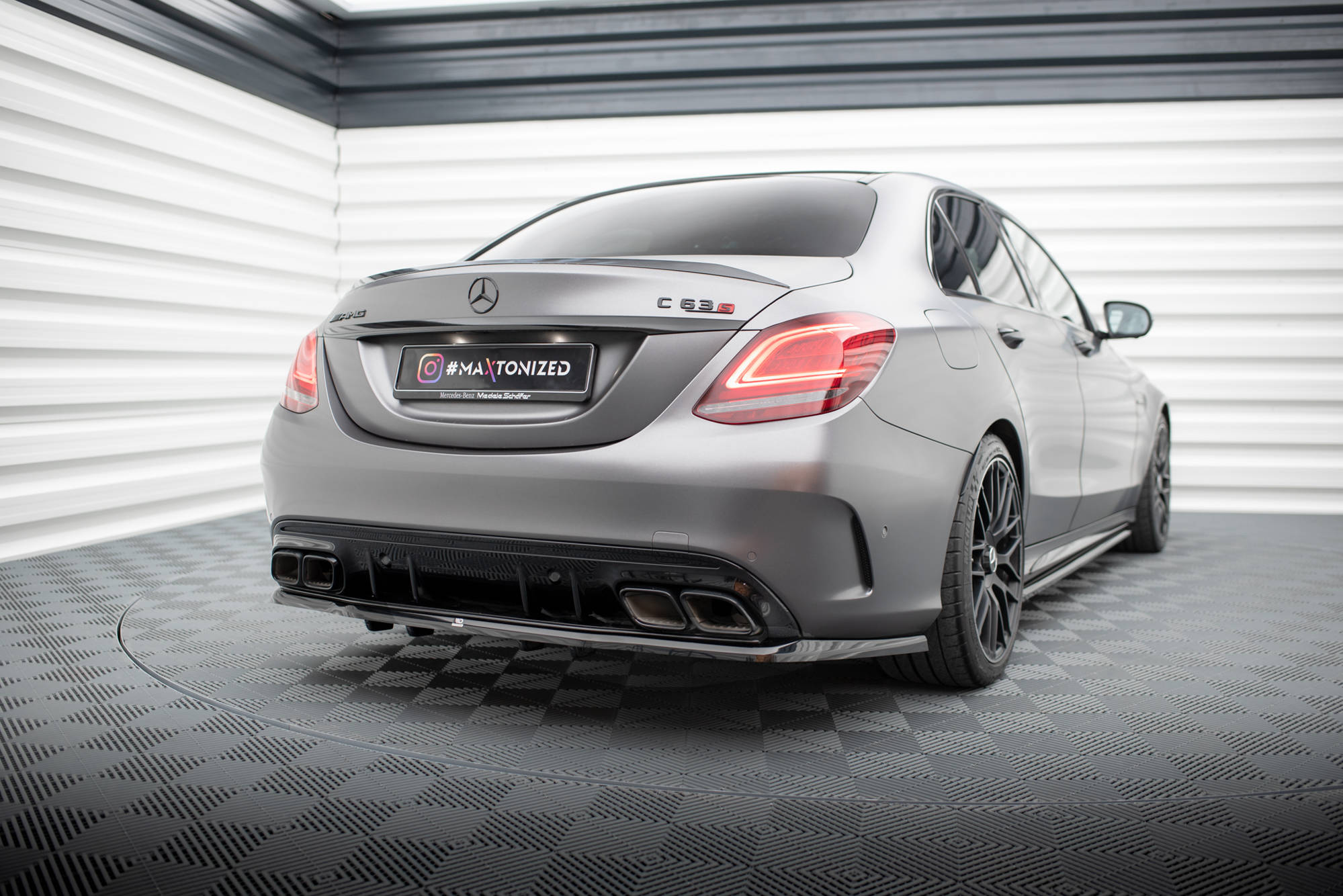 pol_po_Set-of-Splitters-Mercedes-AMG-C63-Sedan-Estate-W205-Facelift-21413_8 pol_po_Set-of-Splitters-Mercedes-AMG-C63-Sedan-Estate-W205-Facelift-21413_8