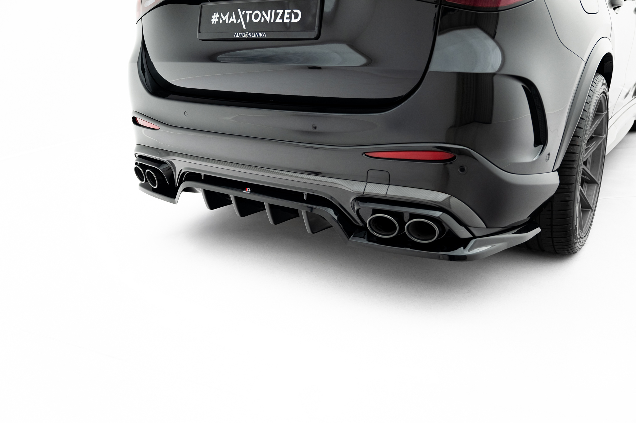 pol_po_Set-of-Splitters-Mercedes-AMG-GLC-43-X254-22651_7 pol_po_Set-of-Splitters-Mercedes-AMG-GLC-43-X254-22651_7