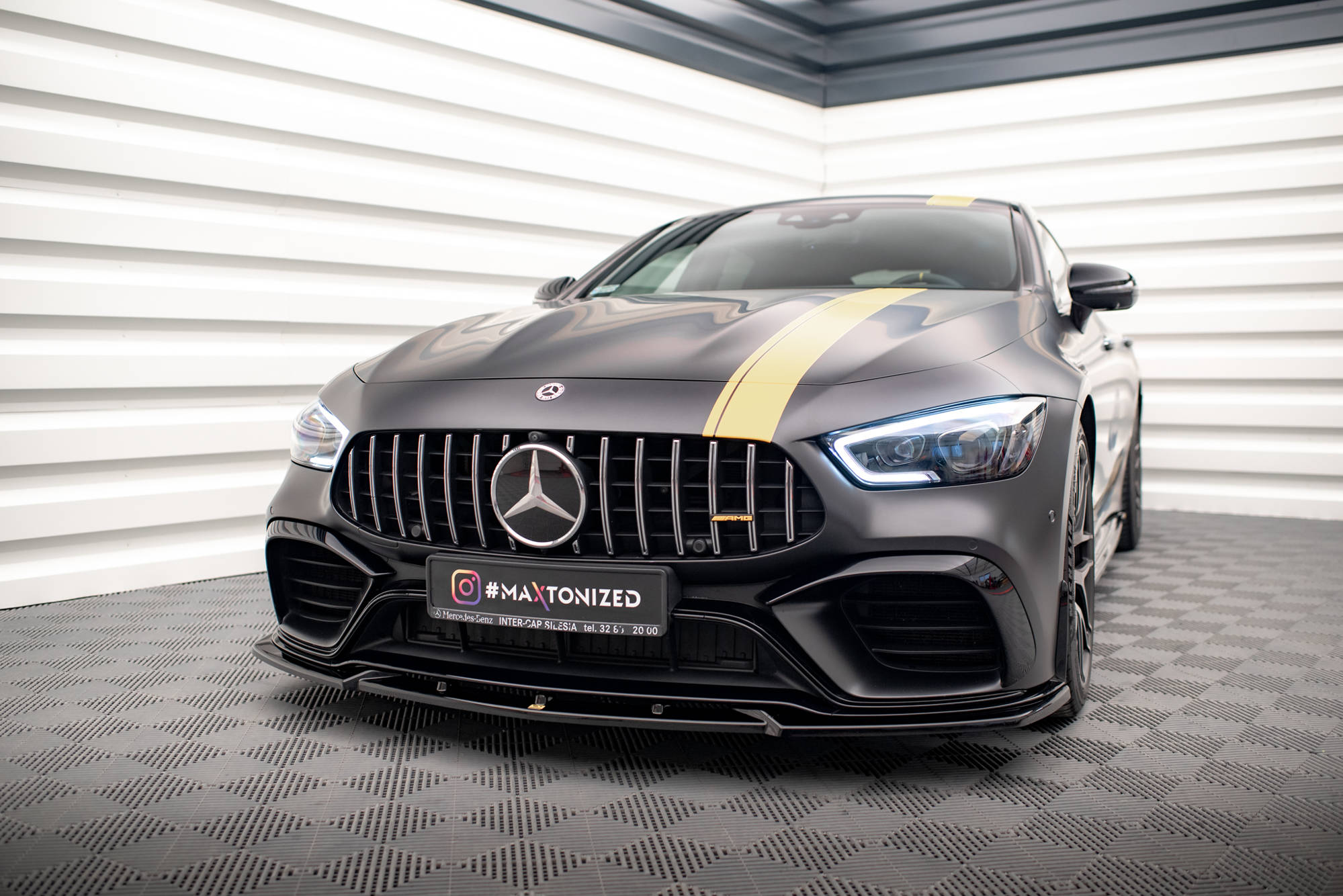 pol_po_Set-of-Splitters-Mercedes-AMG-GT-63S-4-Door-Coupe-Aero-X290-21265_5 pol_po_Set-of-Splitters-Mercedes-AMG-GT-63S-4-Door-Coupe-Aero-X290-21265_5