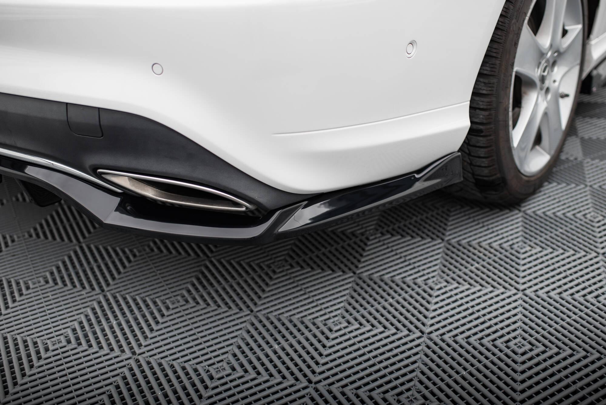 pol_po_Set-of-Splitters-Mercedes-Benz-CLA-C117-Facelift-21251_9 pol_po_Set-of-Splitters-Mercedes-Benz-CLA-C117-Facelift-21251_9