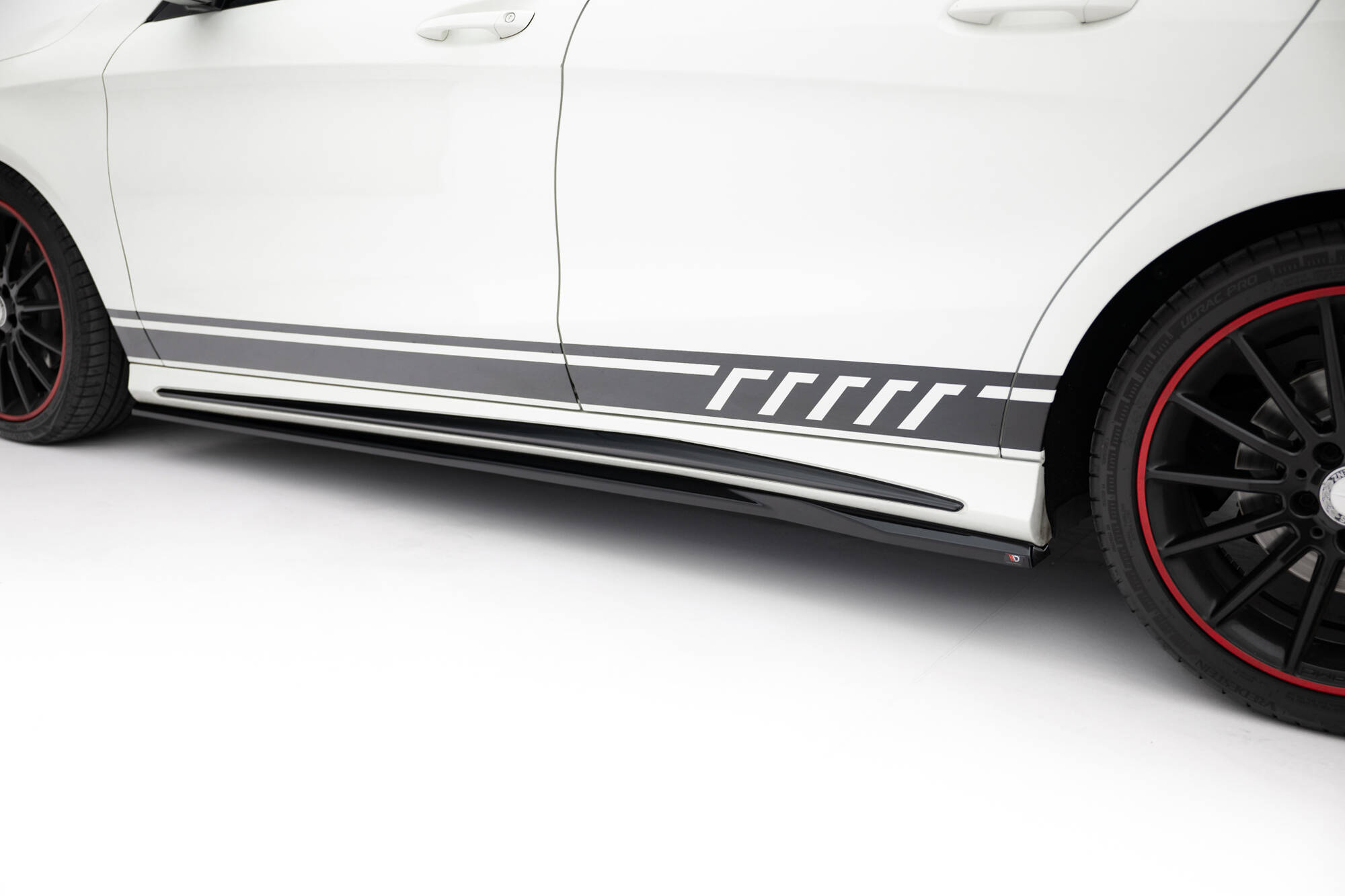 pol_po_Set-of-Splitters-Mercedes-Benz-CLA-Shooting-Brake-AMG-Line-X117-21394_5 pol_po_Set-of-Splitters-Mercedes-Benz-CLA-Shooting-Brake-AMG-Line-X117-21394_5