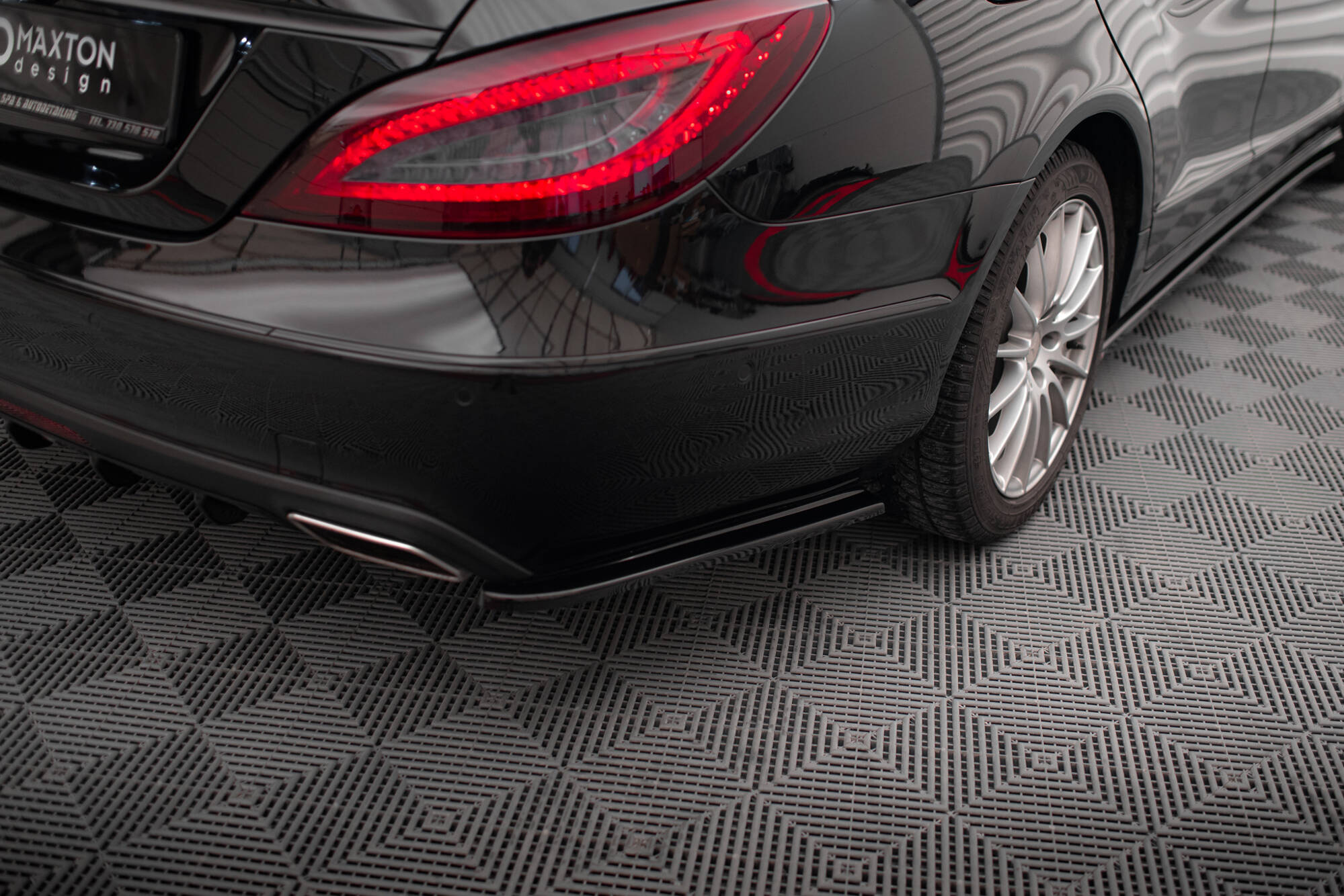 pol_po_Set-of-Splitters-Mercedes-Benz-CLS-C218-Facelift-21412_7 pol_po_Set-of-Splitters-Mercedes-Benz-CLS-C218-Facelift-21412_7