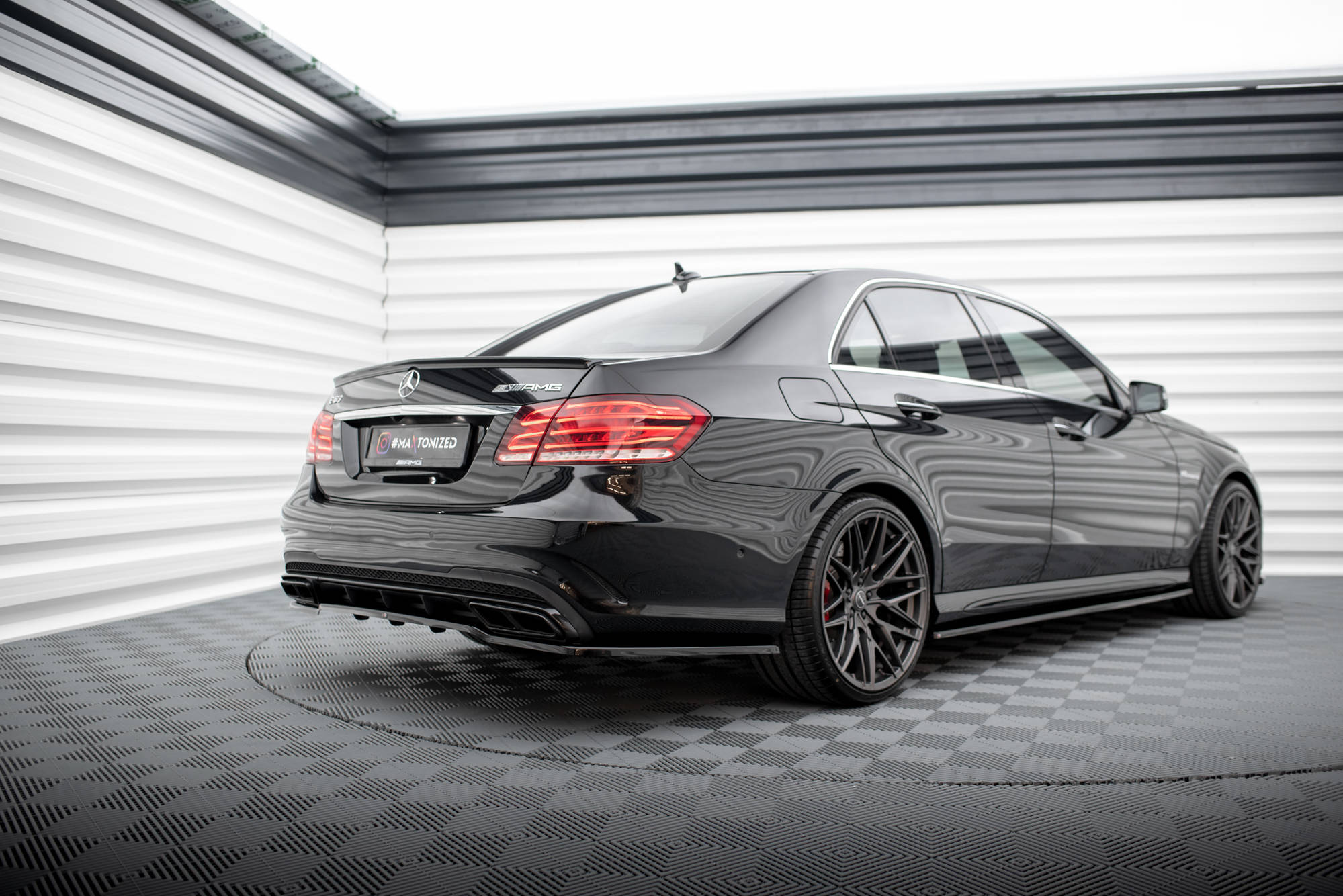 pol_po_Set-of-Splitters-Mercedes-Benz-E63-AMG-Sedan-W212-Facelift-21273_12 pol_po_Set-of-Splitters-Mercedes-Benz-E63-AMG-Sedan-W212-Facelift-21273_12