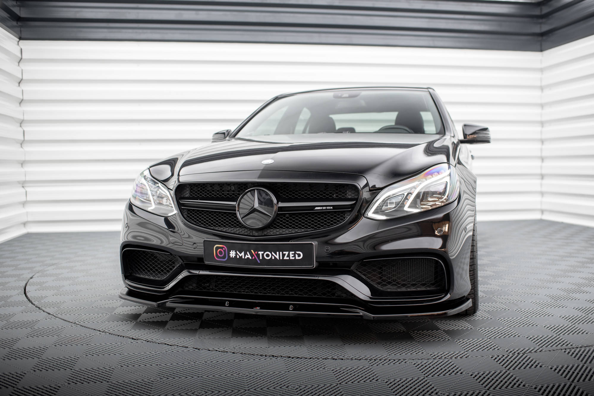 pol_po_Set-of-Splitters-Mercedes-Benz-E63-AMG-Sedan-W212-Facelift-21273_5 pol_po_Set-of-Splitters-Mercedes-Benz-E63-AMG-Sedan-W212-Facelift-21273_5