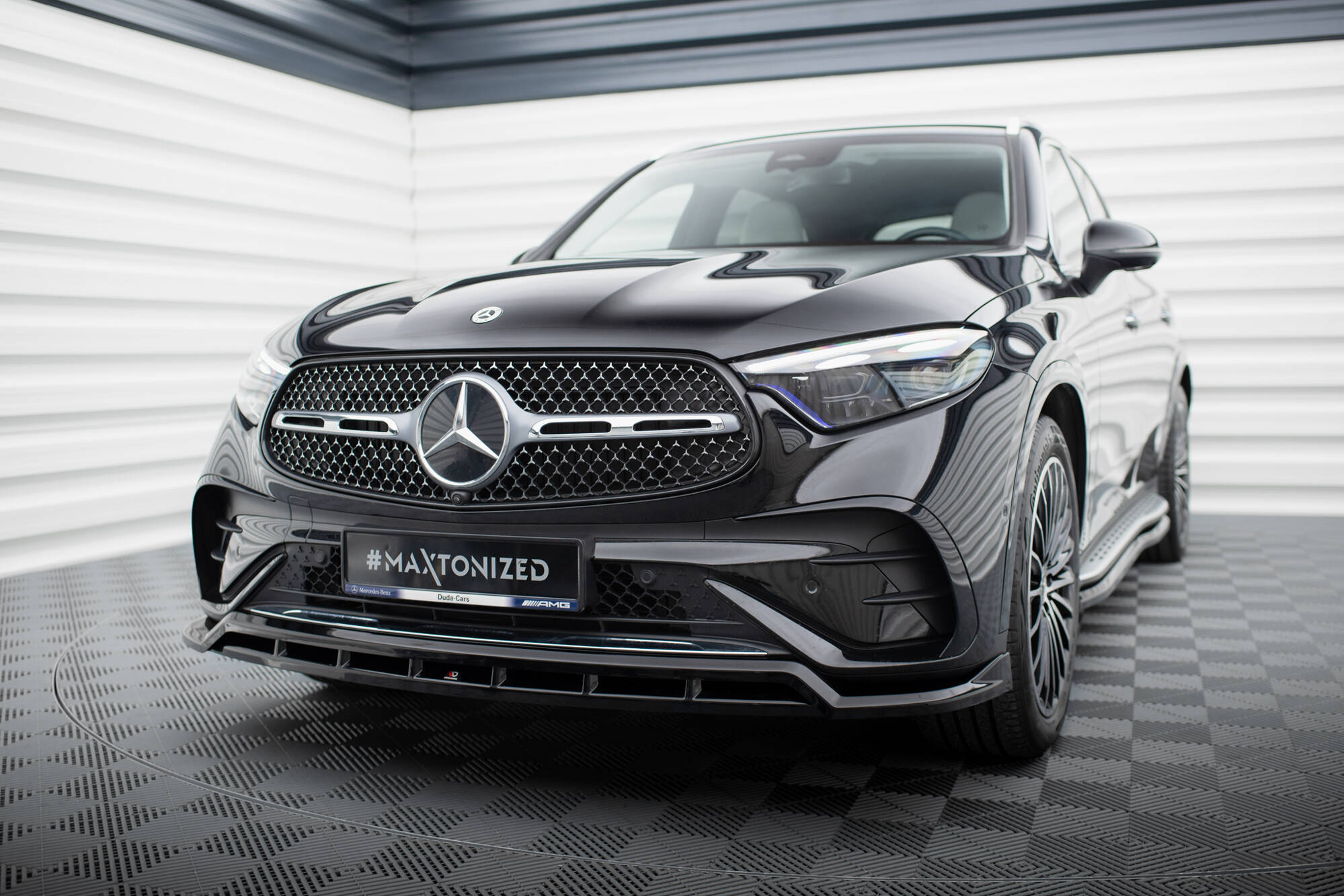 pol_po_Set-of-Splitters-Mercedes-Benz-GLC-AMG-Line-X254-21281_5 pol_po_Set-of-Splitters-Mercedes-Benz-GLC-AMG-Line-X254-21281_5