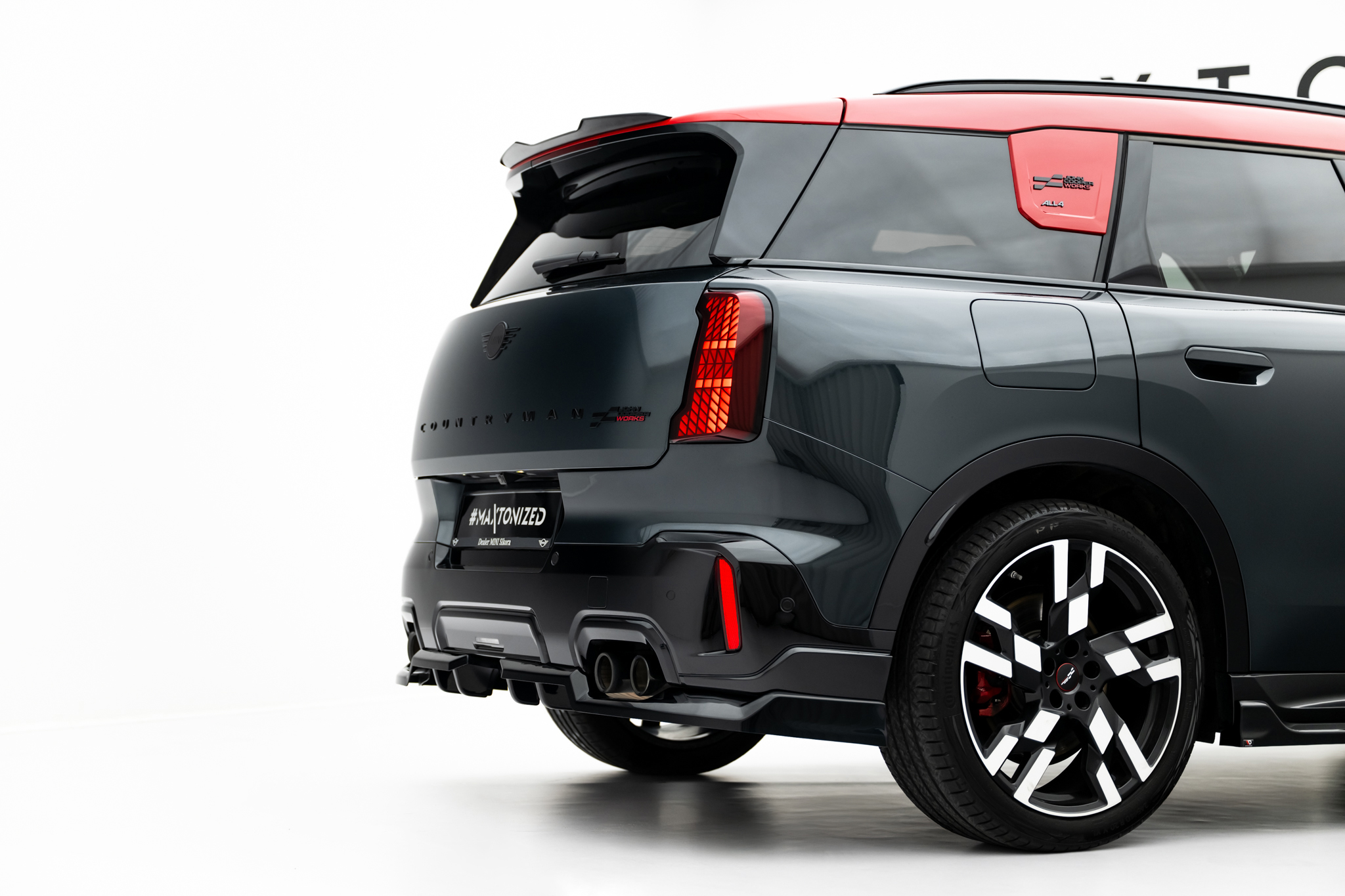 pol_po_Set-of-Splitters-Mini-Countryman-JCW-U25-23064_8 pol_po_Set-of-Splitters-Mini-Countryman-JCW-U25-23064_8