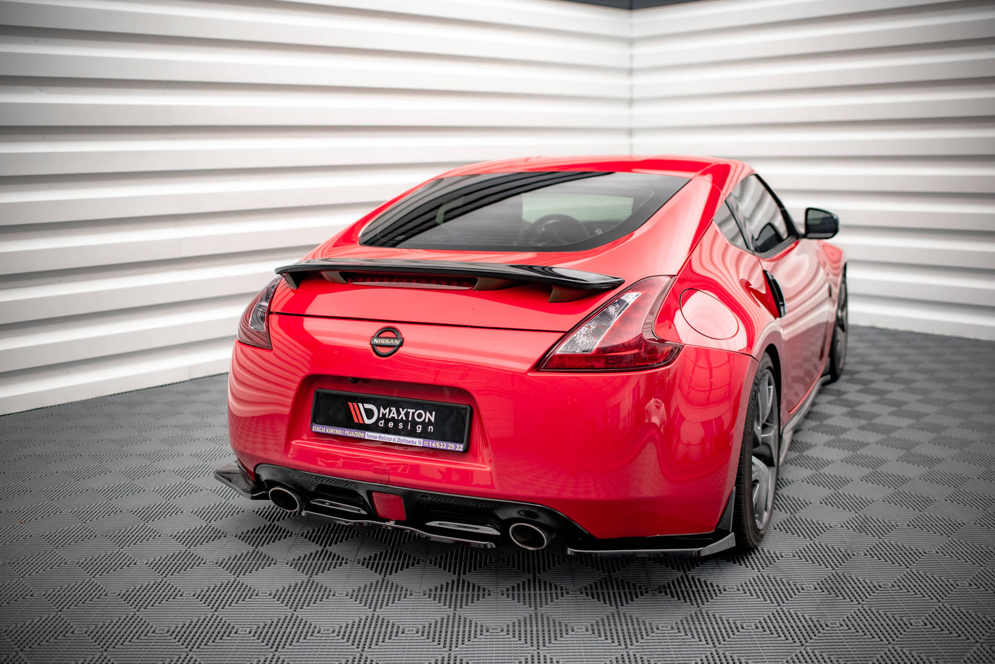 pol_po_Set-of-Splitters-Nissan-370Z-Facelift-21380_8 pol_po_Set-of-Splitters-Nissan-370Z-Facelift-21380_8