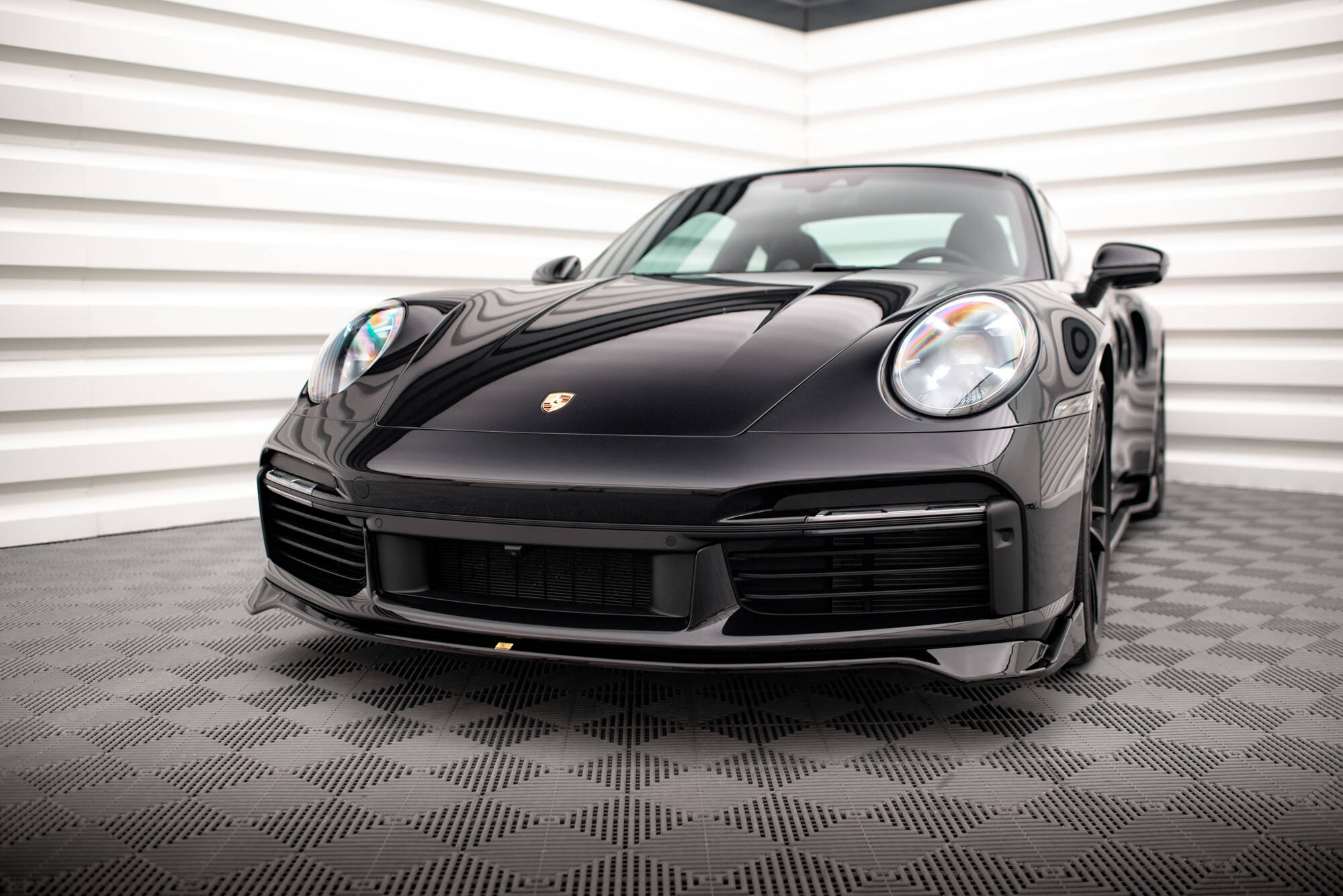 pol_po_Set-of-Splitters-Porsche-911-Turbo-S-992-22087_13 pol_po_Set-of-Splitters-Porsche-911-Turbo-S-992-22087_13