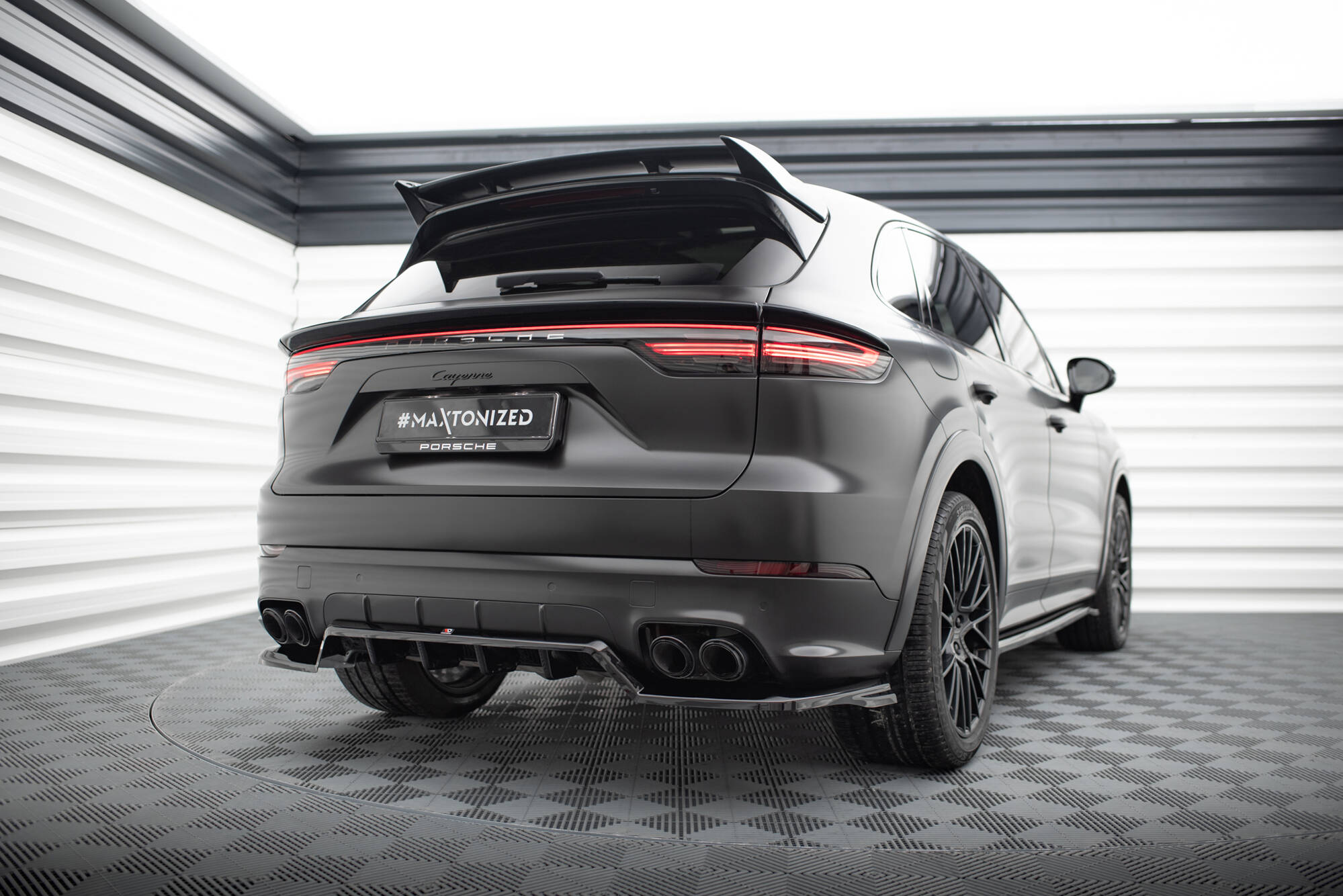 pol_po_Set-of-Splitters-Porsche-Cayenne-SUV-Sport-Design-Mk3-22094_14 pol_po_Set-of-Splitters-Porsche-Cayenne-SUV-Sport-Design-Mk3-22094_14
