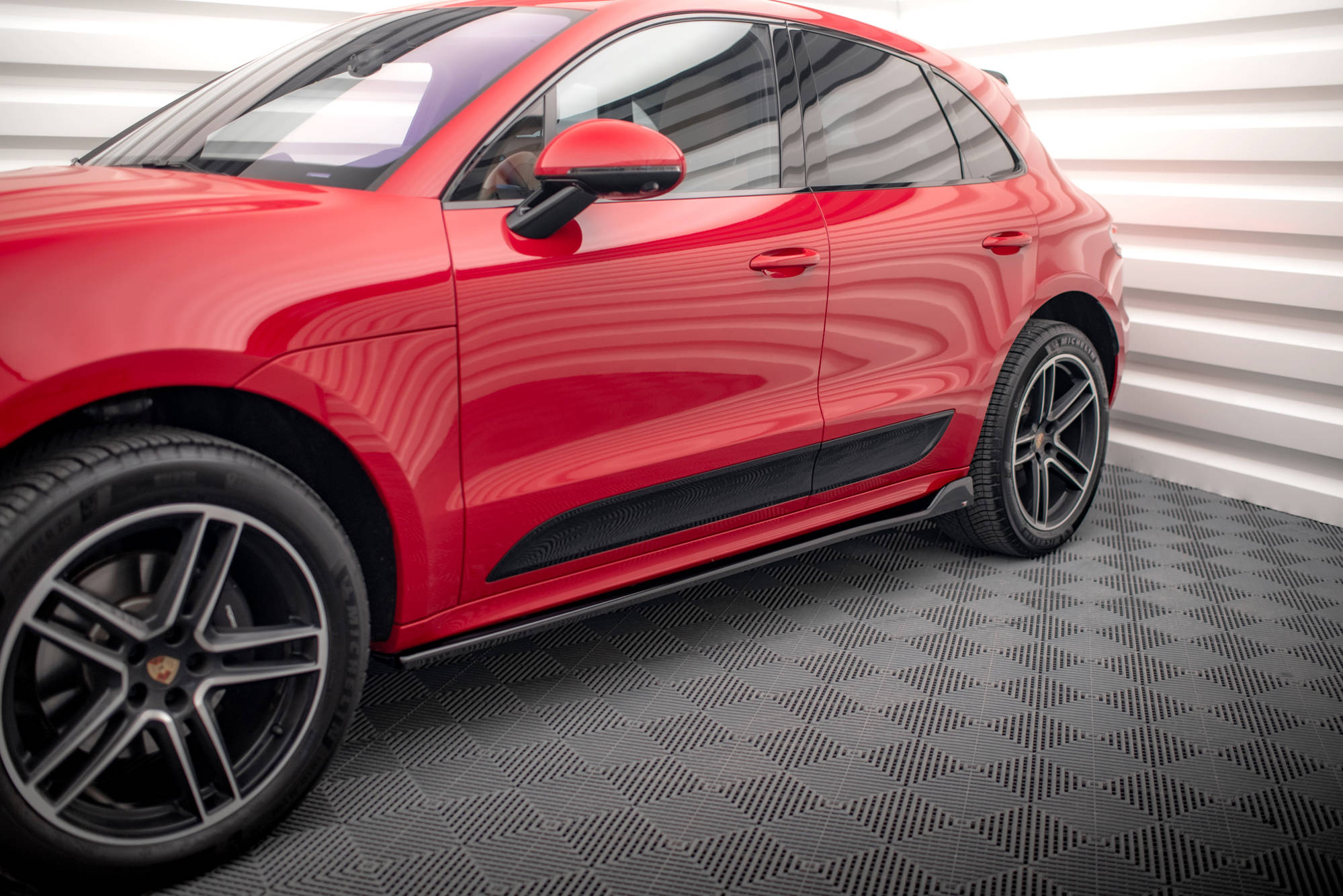 pol_po_Set-of-Splitters-Porsche-Macan-GTS-Sport-Design-Mk1-Facelift-21641_20 pol_po_Set-of-Splitters-Porsche-Macan-GTS-Sport-Design-Mk1-Facelift-21641_20