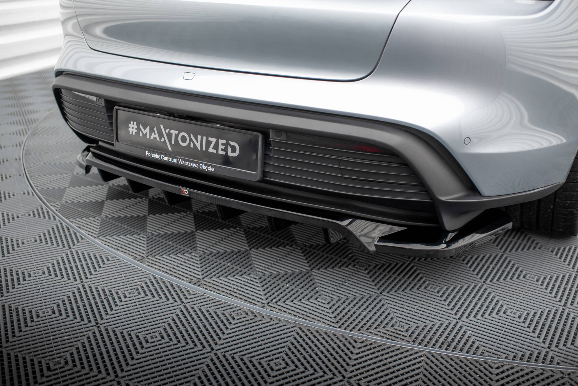 pol_po_Set-of-Splitters-Porsche-Taycan-Taycan-4-Taycan-4S-Taycan-GTS-Mk1-23428_15 pol_po_Set-of-Splitters-Porsche-Taycan-Taycan-4-Taycan-4S-Taycan-GTS-Mk1-23428_15