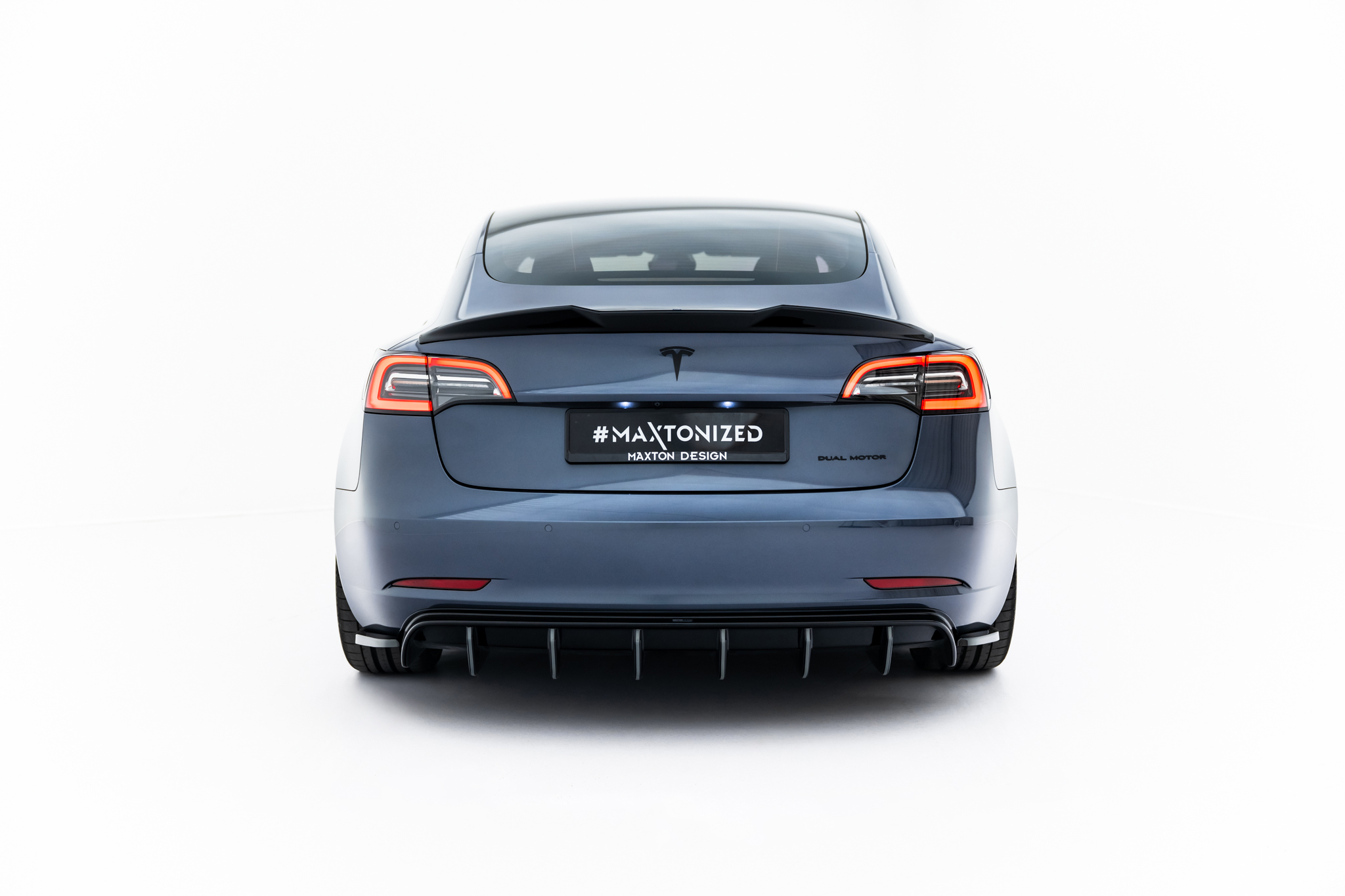 pol_po_Set-of-Splitters-Tesla-Model-3-21179_9 pol_po_Set-of-Splitters-Tesla-Model-3-21179_9