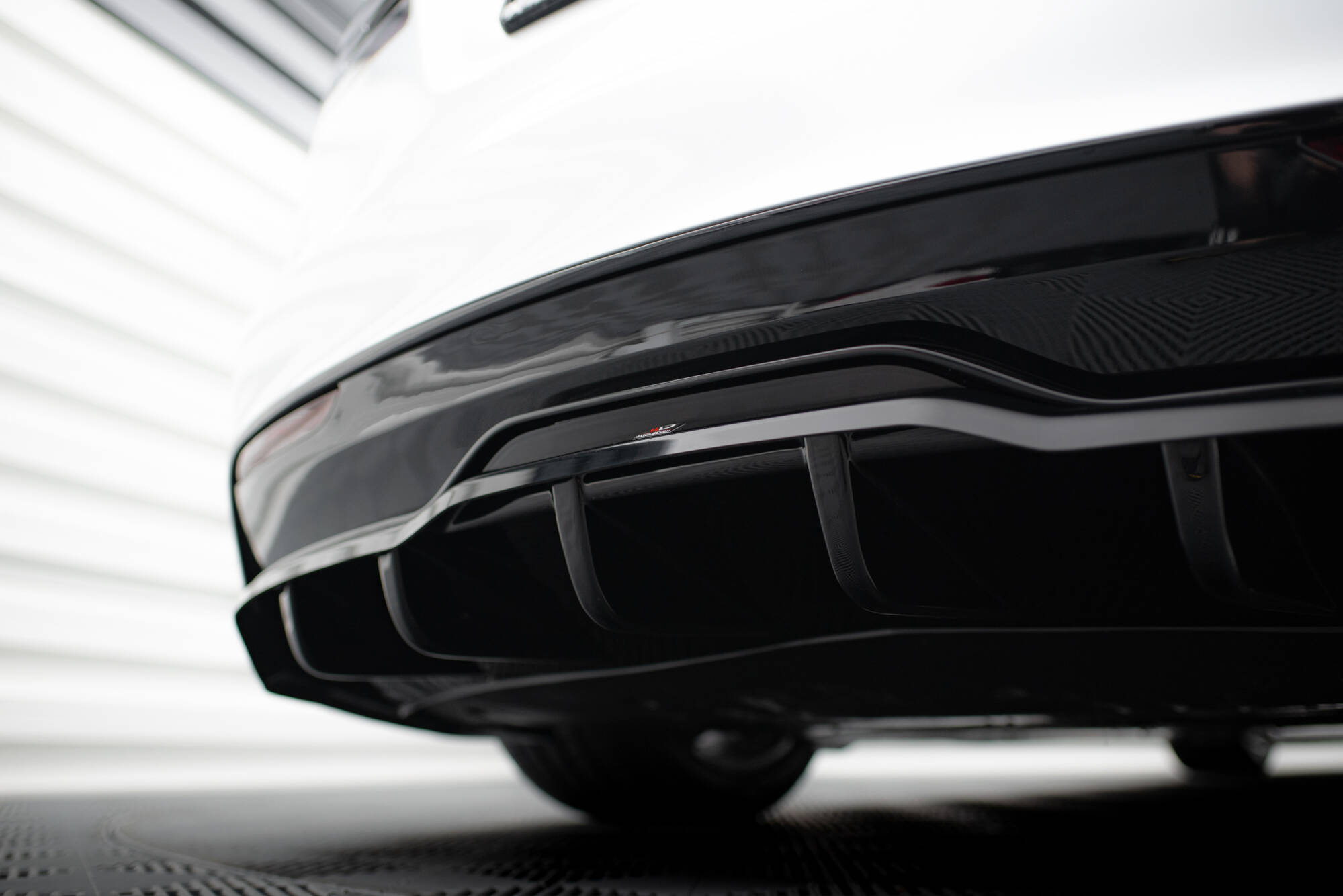 pol_po_Set-of-Splitters-Tesla-Model-S-Plaid-Mk1-Facelift-21266_10 pol_po_Set-of-Splitters-Tesla-Model-S-Plaid-Mk1-Facelift-21266_10