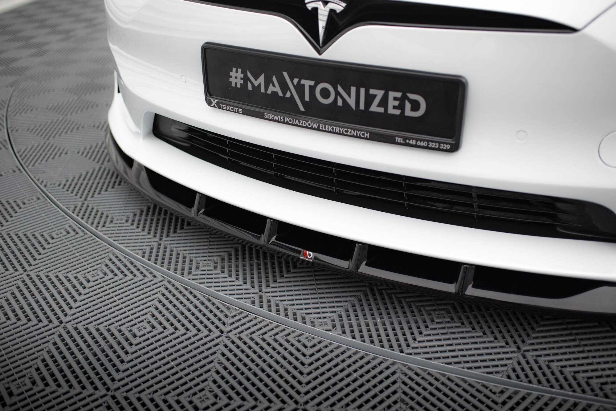pol_po_Set-of-Splitters-Tesla-Model-S-Plaid-Mk1-Facelift-21266_5 pol_po_Set-of-Splitters-Tesla-Model-S-Plaid-Mk1-Facelift-21266_5