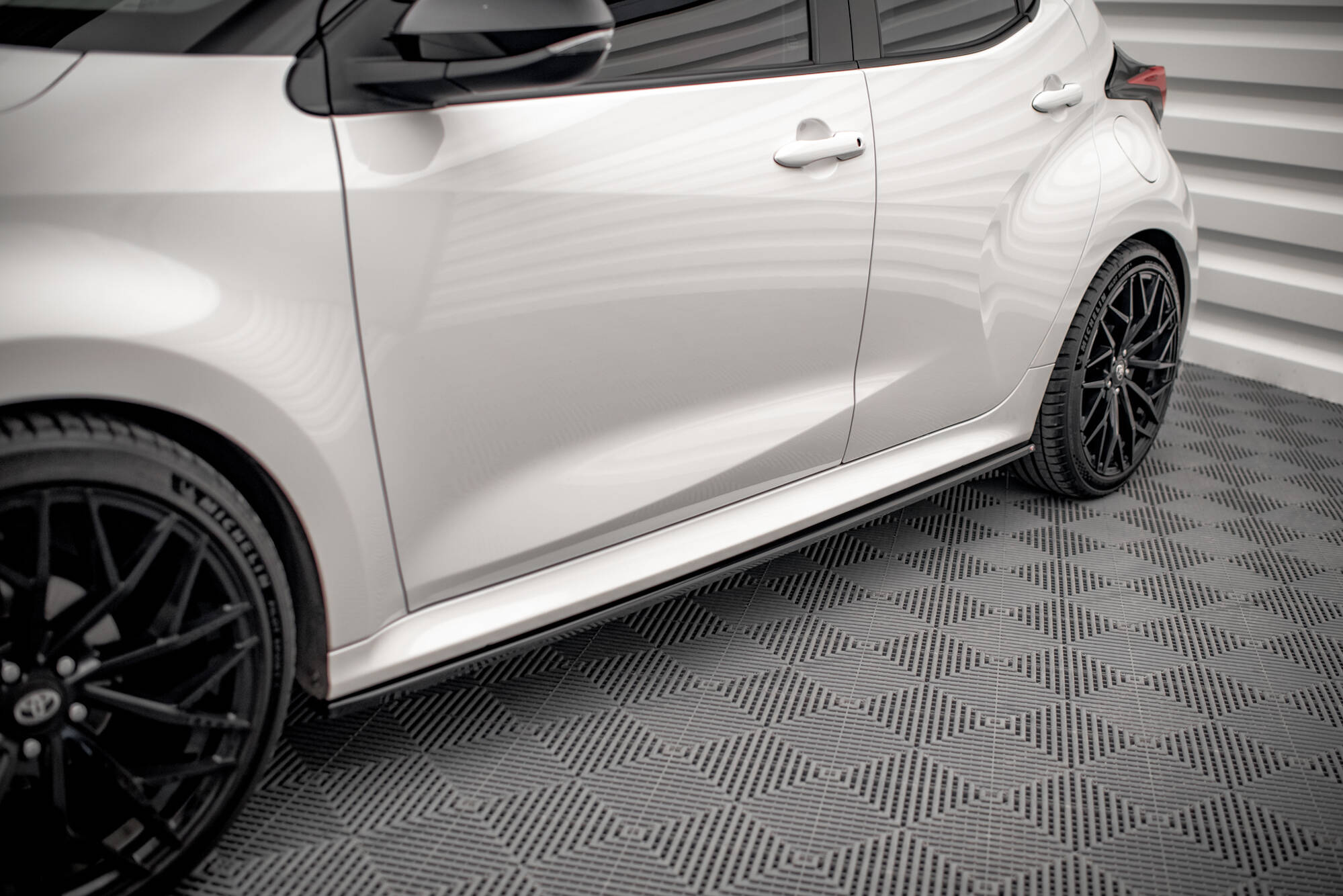 pol_po_Set-of-Splitters-Toyota-Yaris-GR-Sport-Mk4-22103_1 pol_po_Set-of-Splitters-Toyota-Yaris-GR-Sport-Mk4-22103_1