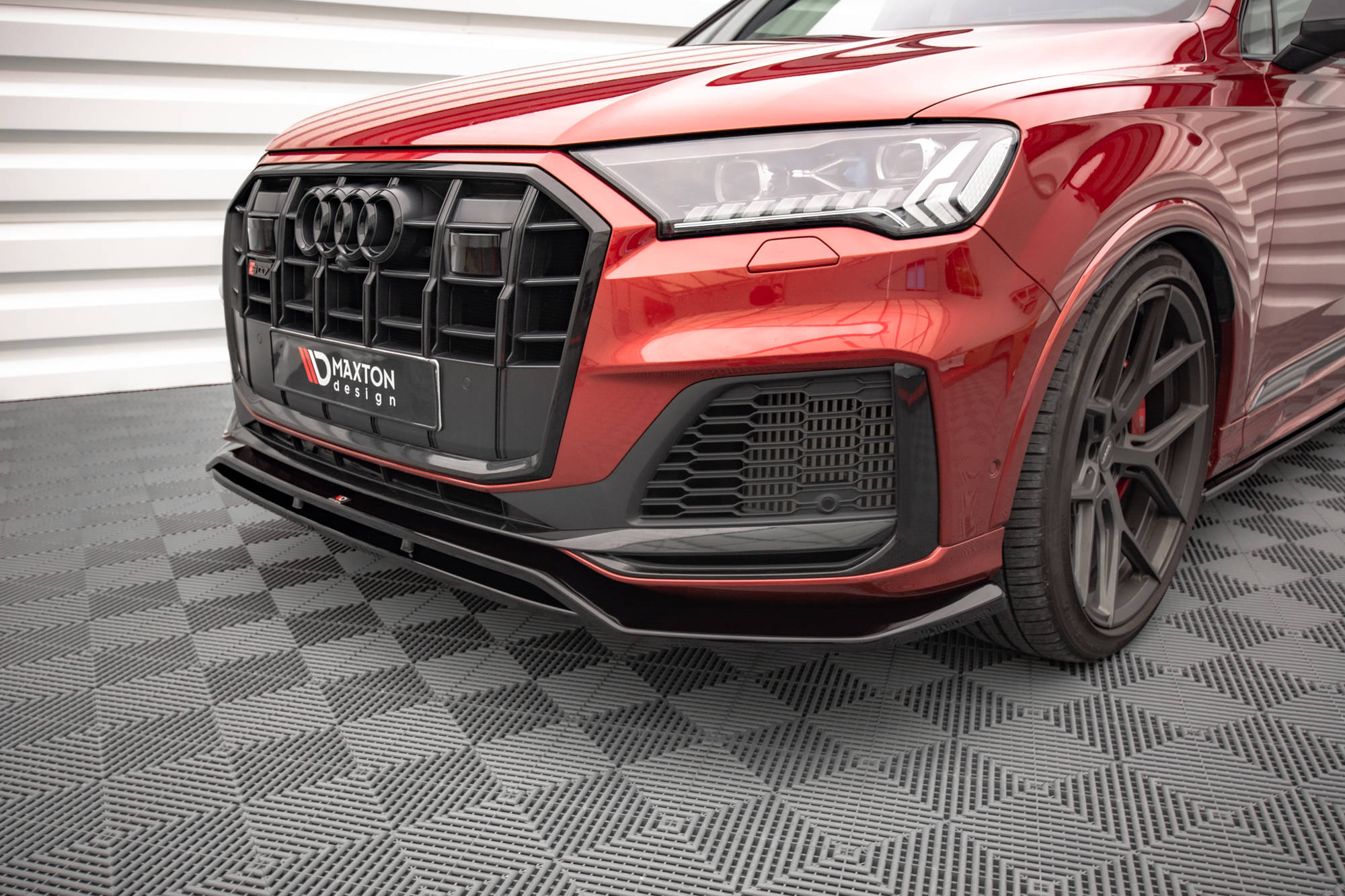pol_po_Set-of-Splitters-V-1-Audi-SQ7-Mk2-4M-Facelift-21167_2 pol_po_Set-of-Splitters-V-1-Audi-SQ7-Mk2-4M-Facelift-21167_2