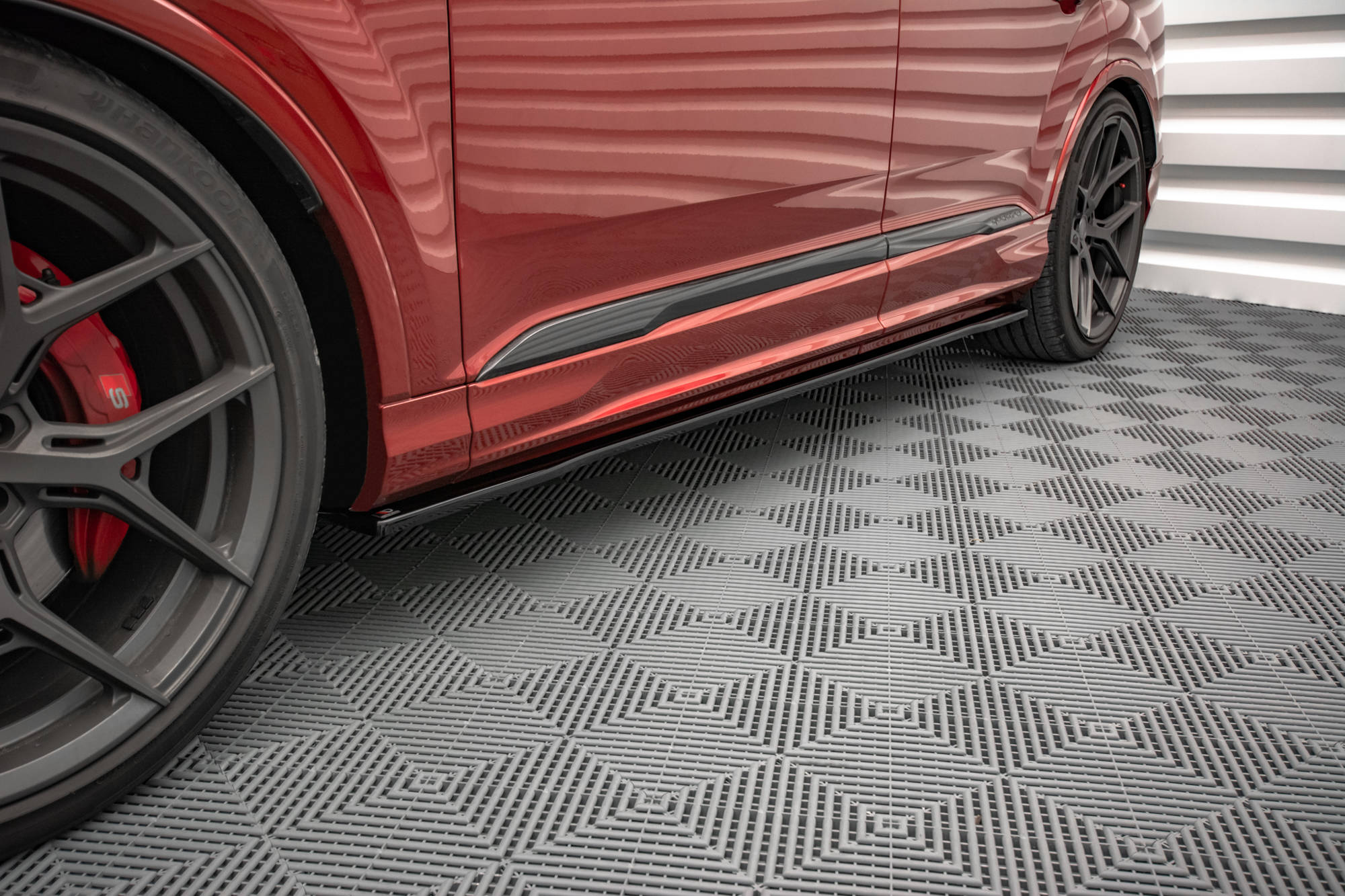 pol_po_Set-of-Splitters-V-1-Audi-SQ7-Mk2-4M-Facelift-21167_6 pol_po_Set-of-Splitters-V-1-Audi-SQ7-Mk2-4M-Facelift-21167_6