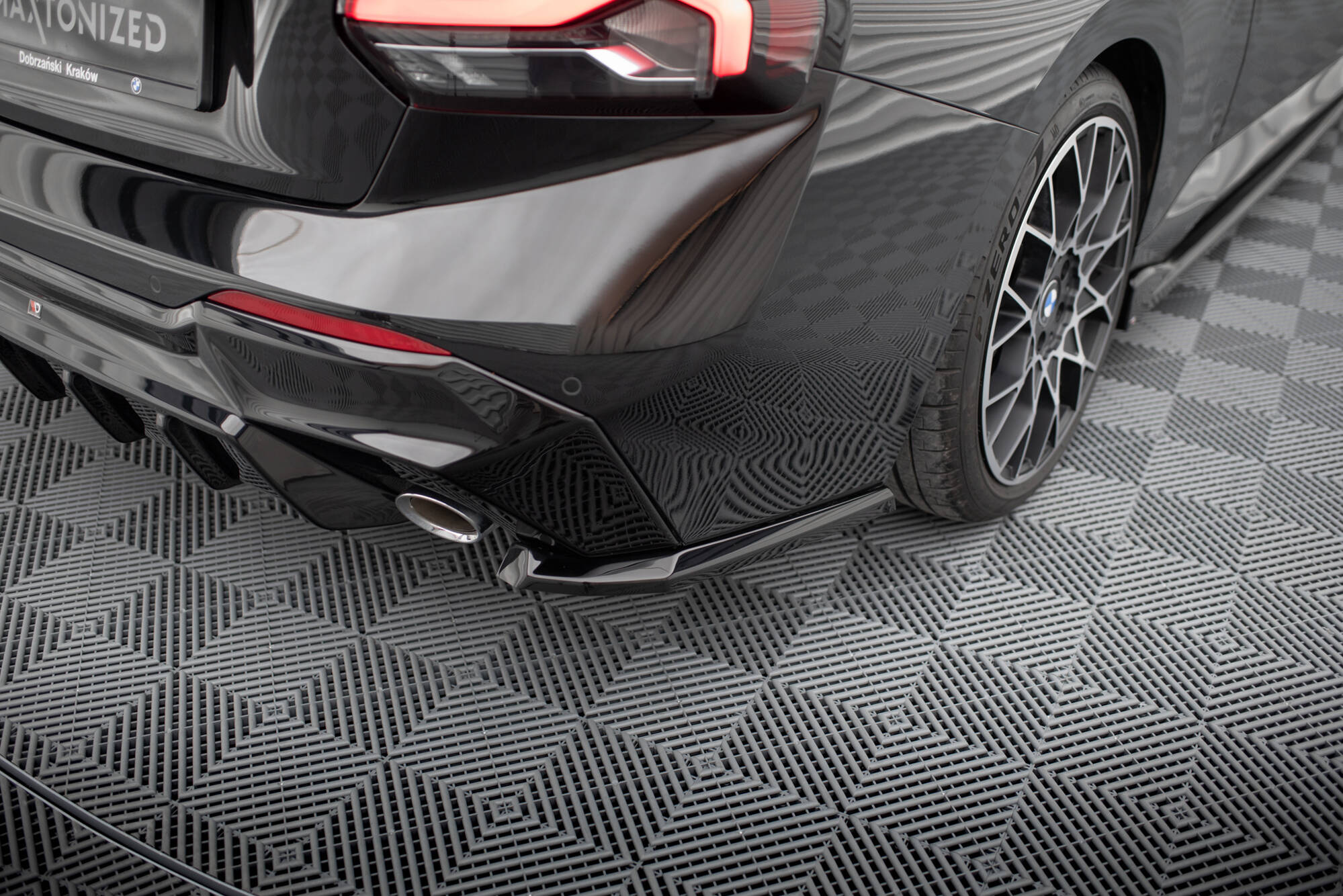 pol_po_Set-of-Splitters-V-1-BMW-2-Coupe-G42-22019_8 pol_po_Set-of-Splitters-V-1-BMW-2-Coupe-G42-22019_8
